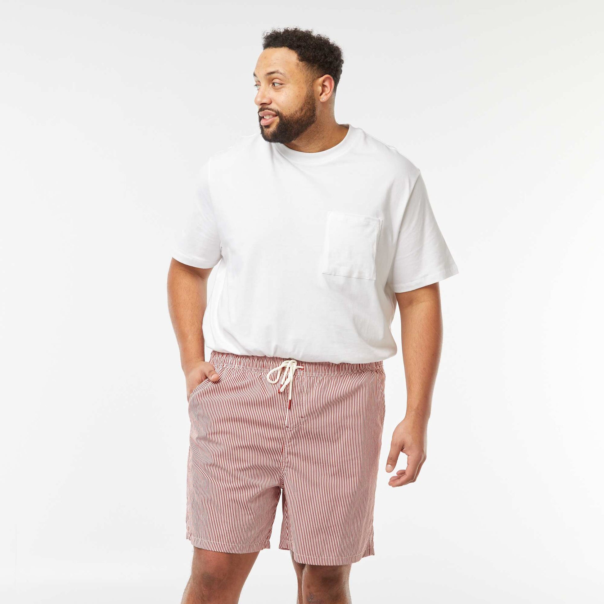 Short de bain rayé en seersucker ROUGE