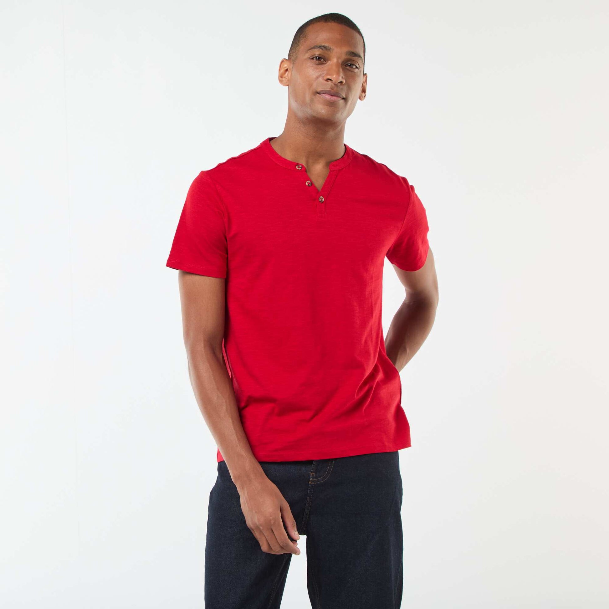 T-shirt à col tunisien manches courtes ROUGE