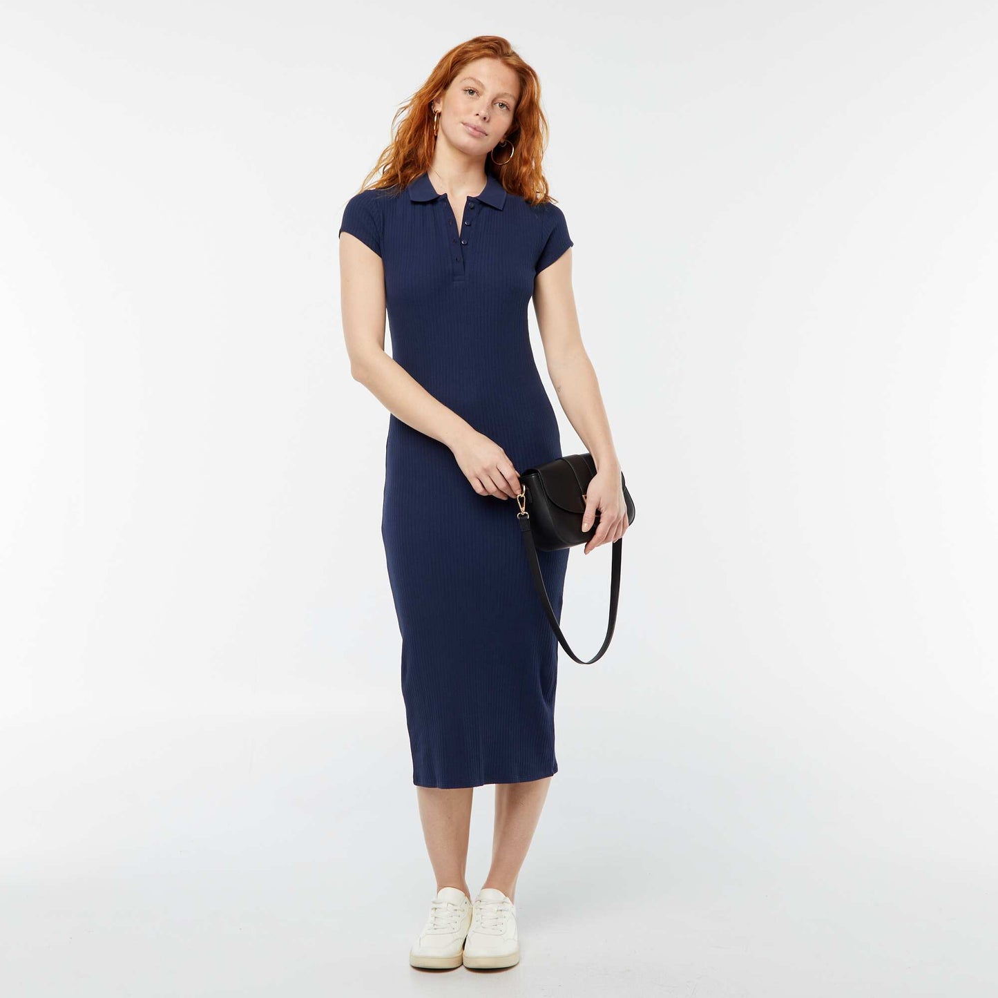 Robe midi côtelée avec un col polo NOIR