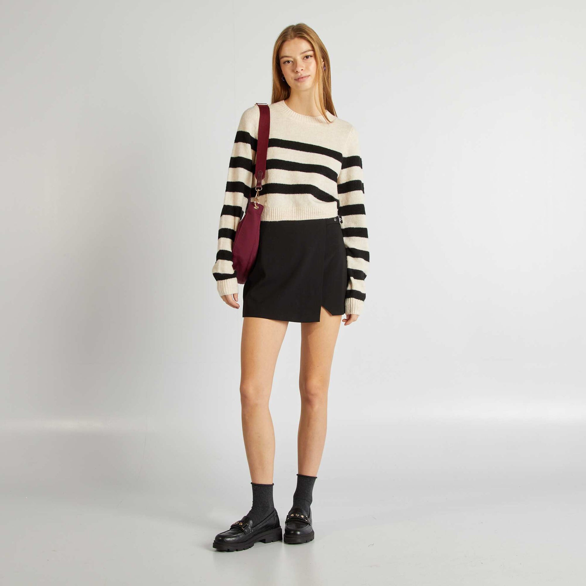 Jupe short courte noir
