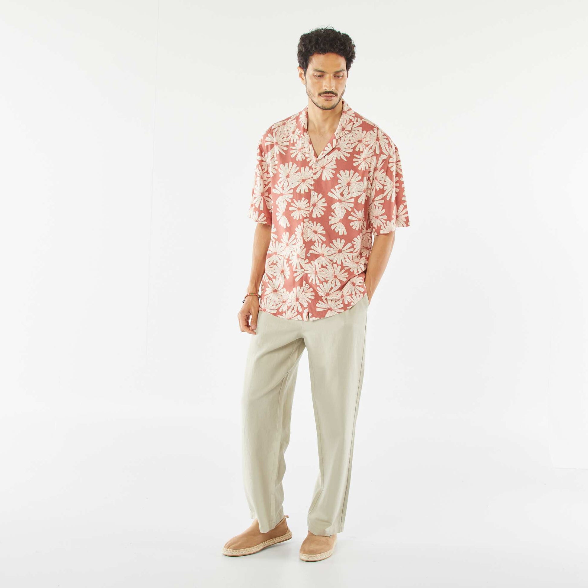 Chemise manches courte à motif ROUGE