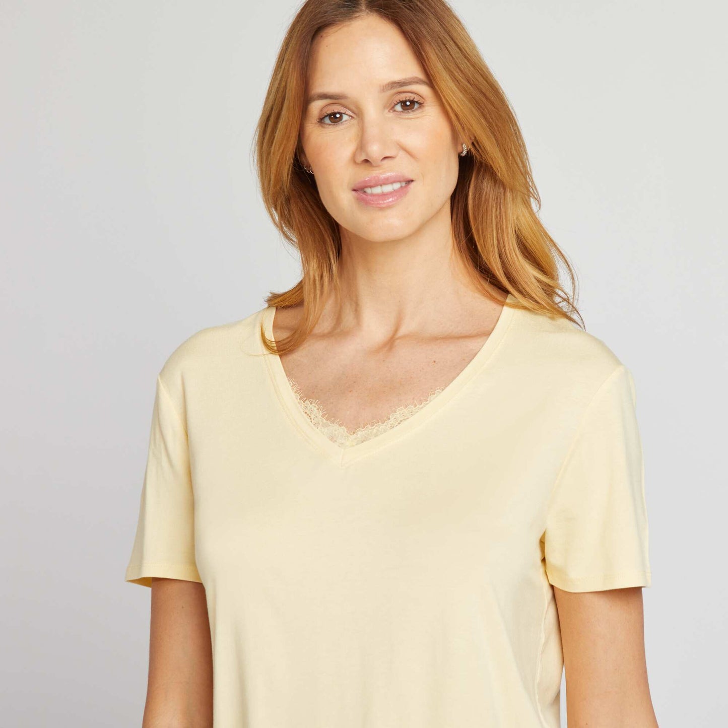 T-shirt fluide col V JAUNE