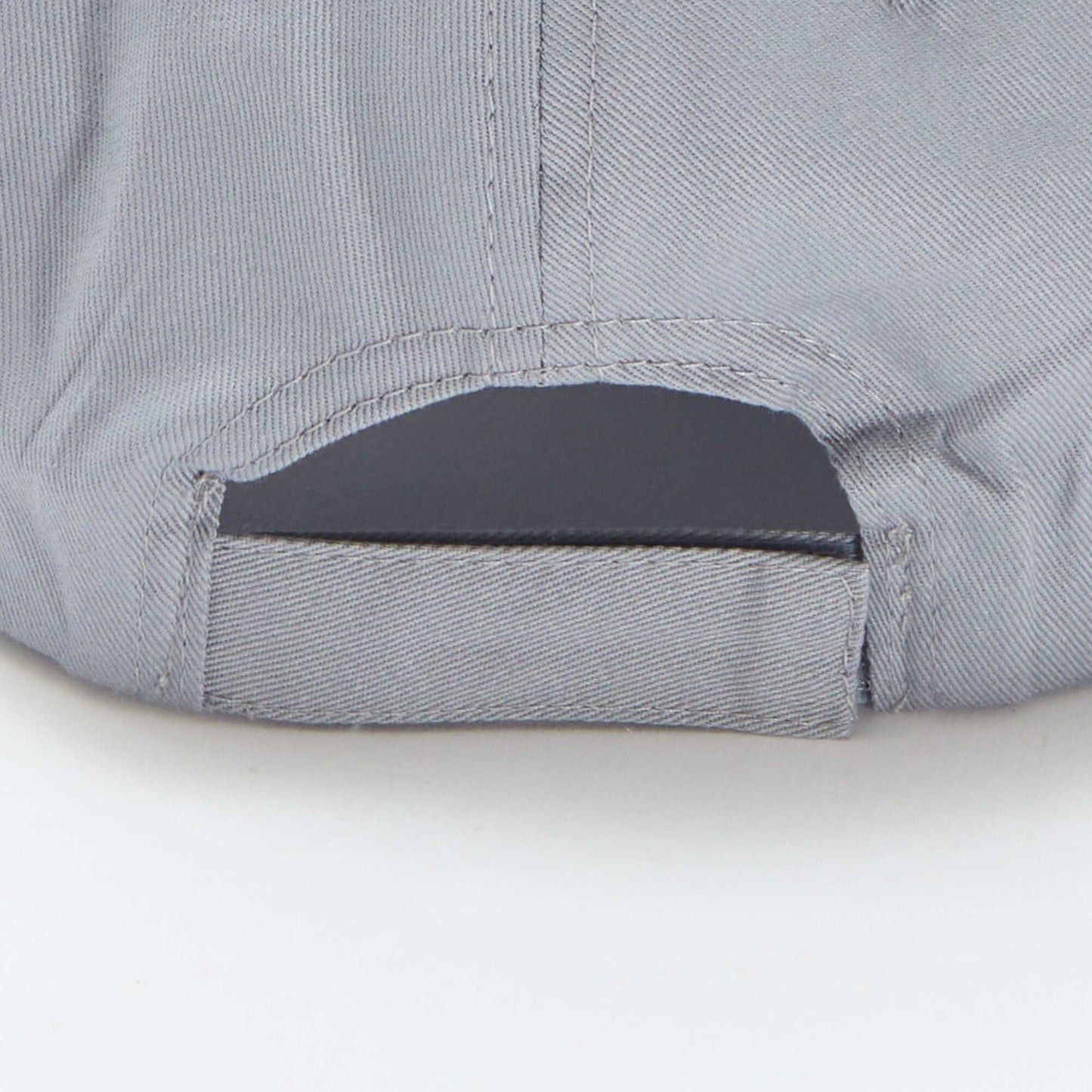 Casquette uni en coton GRIS