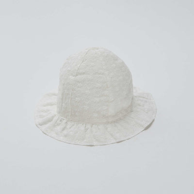 Chapeau avec volants et broderies anglaises BLANC