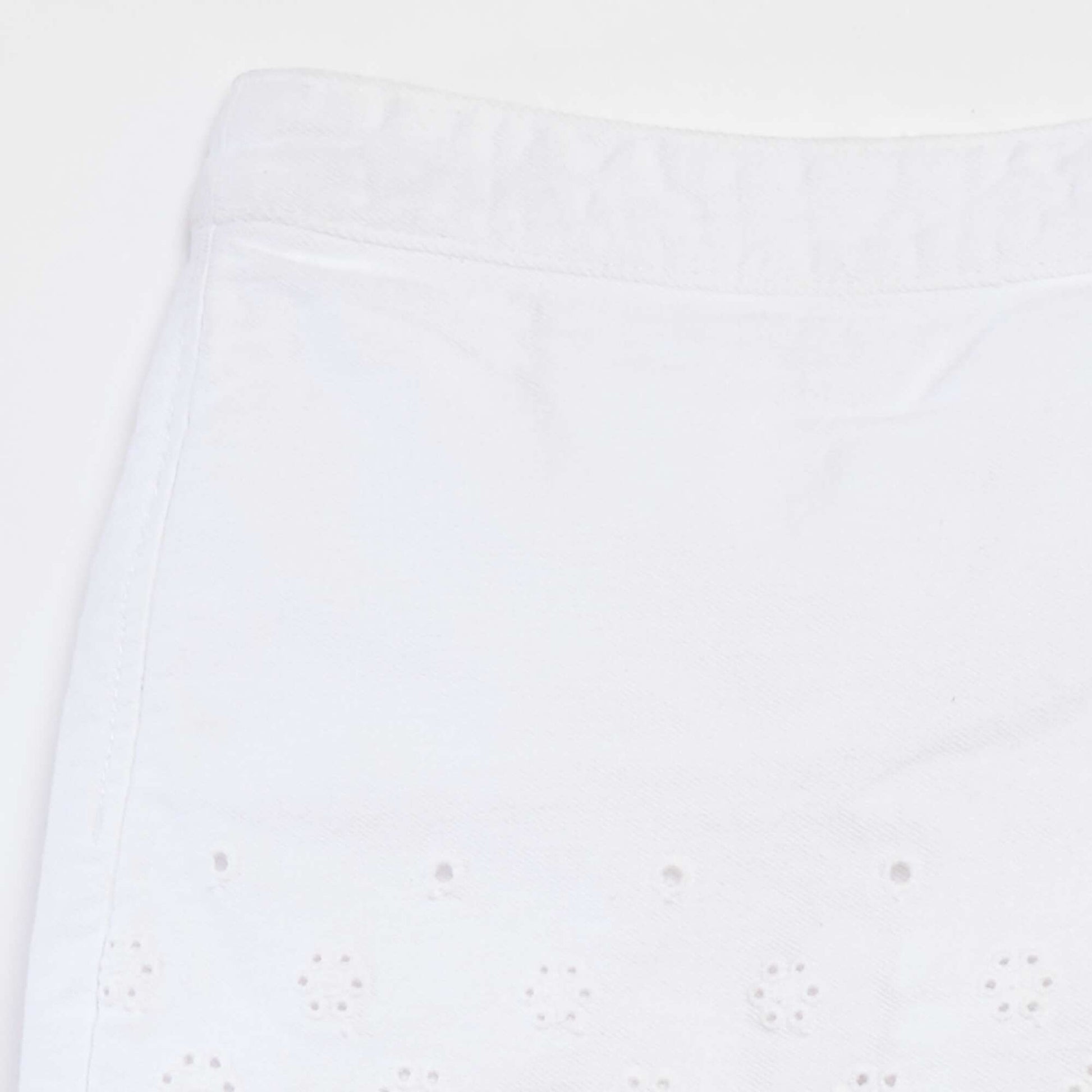Jupe short en denim avec broderies anglaises BLANC