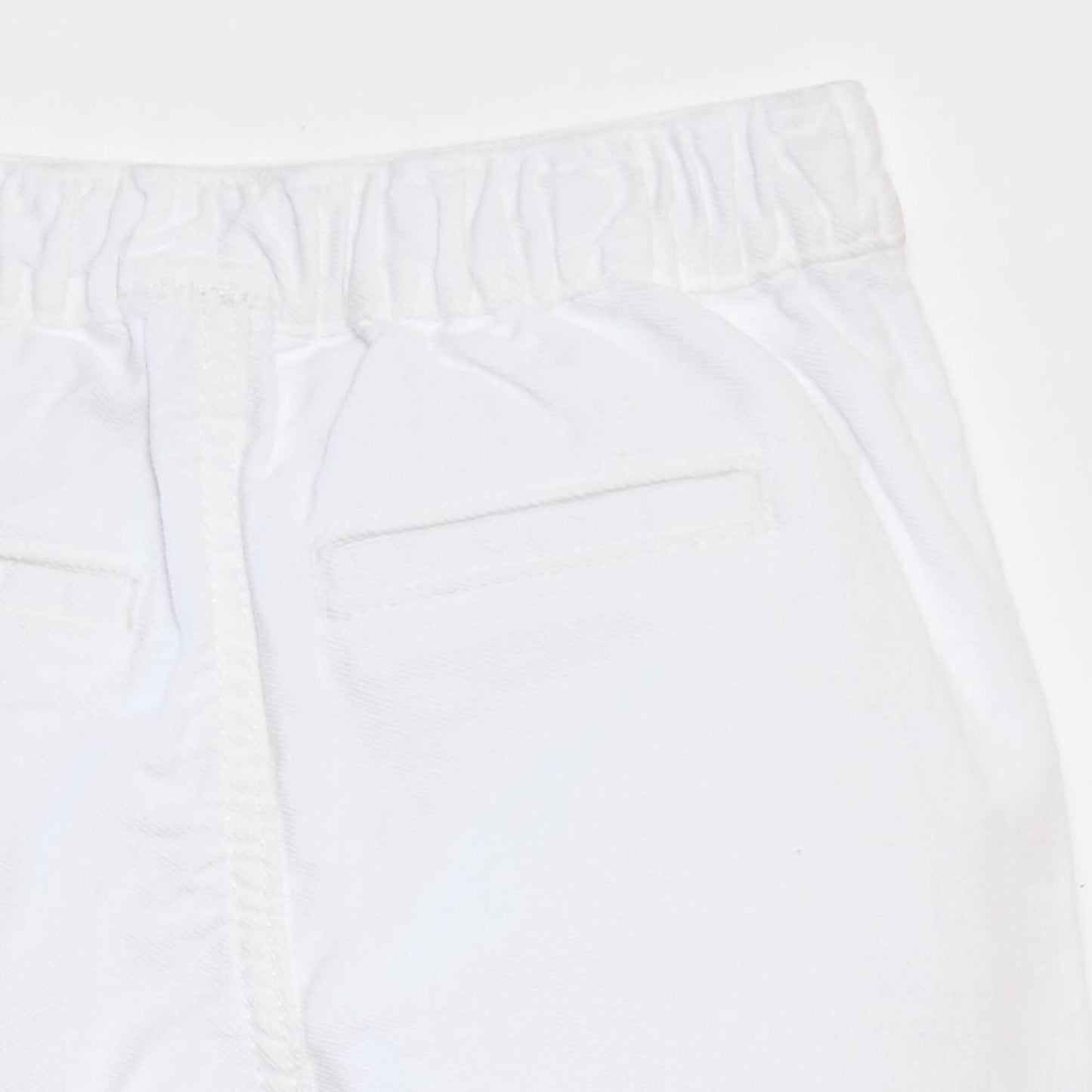 Jupe short en denim avec broderies anglaises BLANC