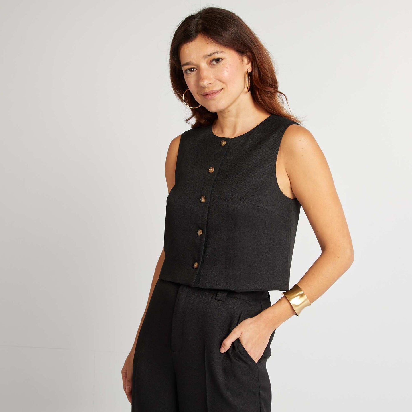 Blouse sans manches avec boutons NOIR