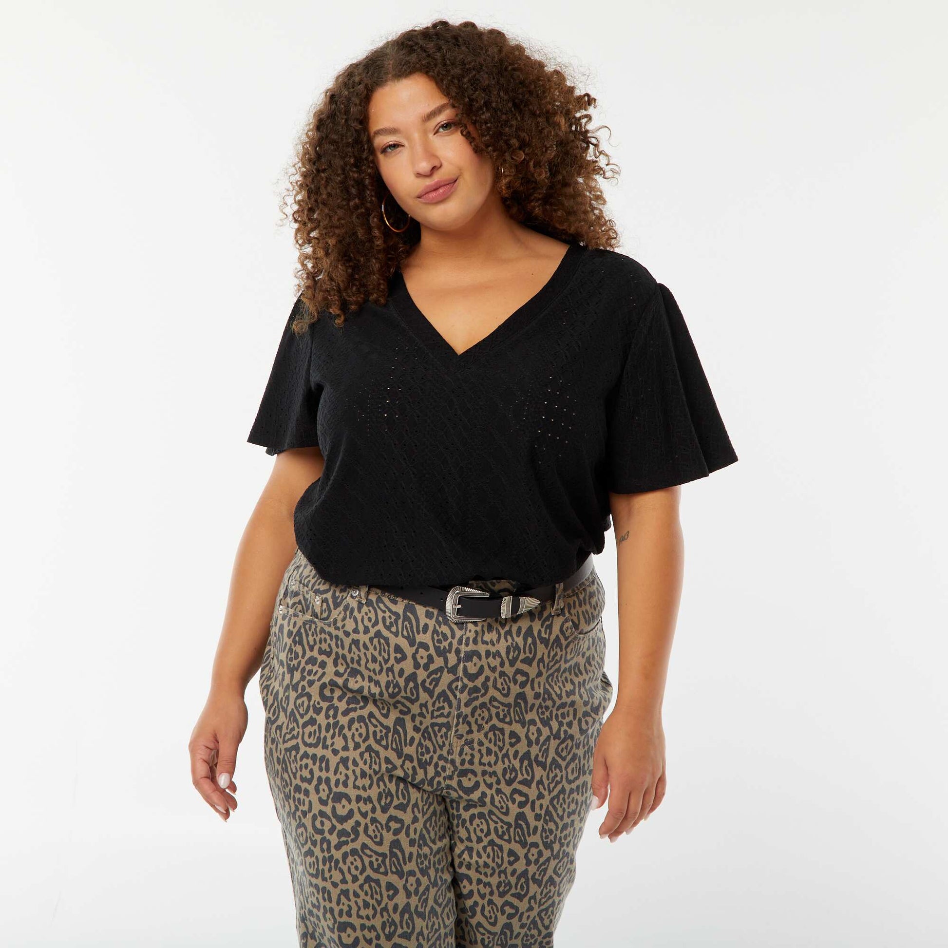 T-shirt maille ajourée avec manches courtes chauve-souris NOIR