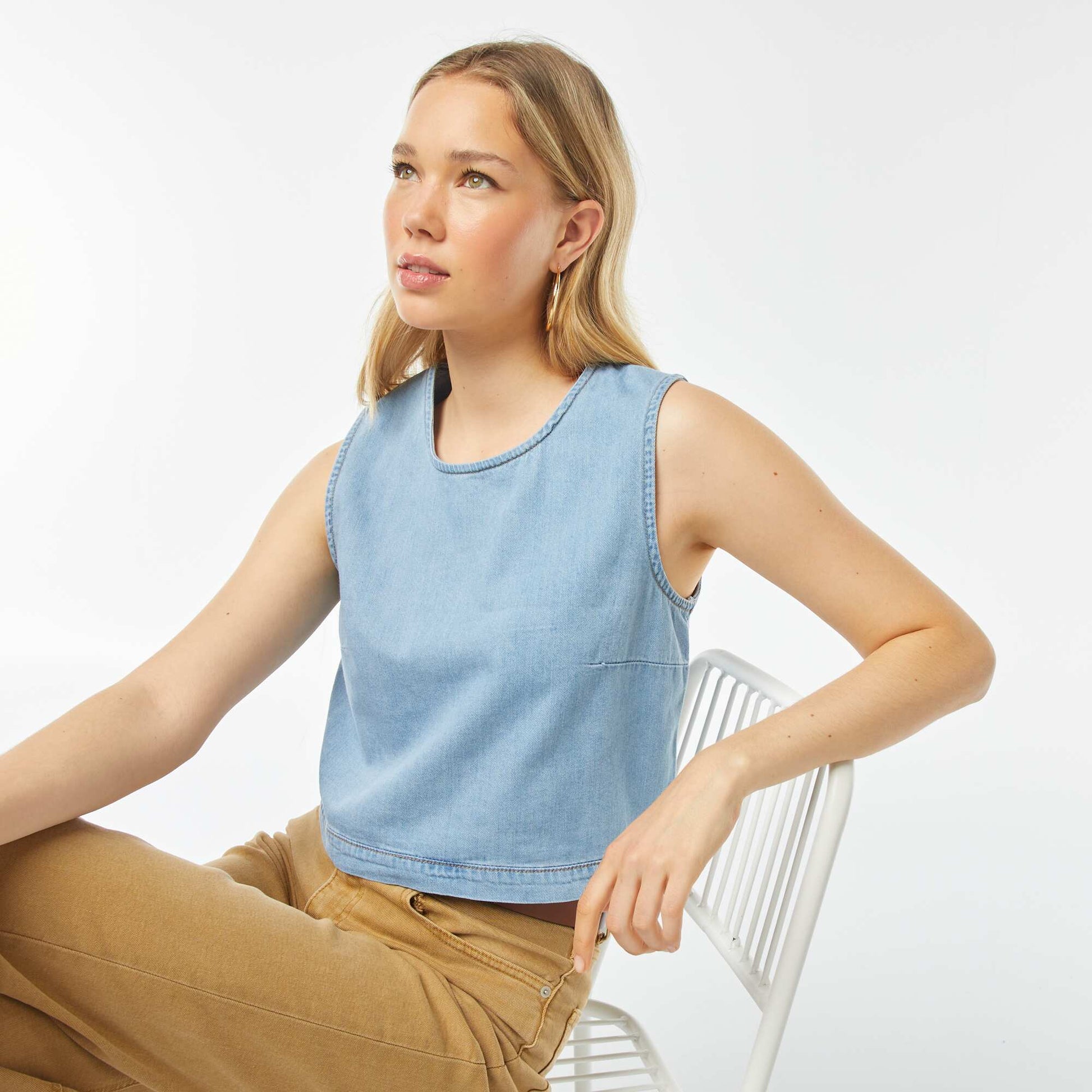 Top crop-top sans manches unie BLEU