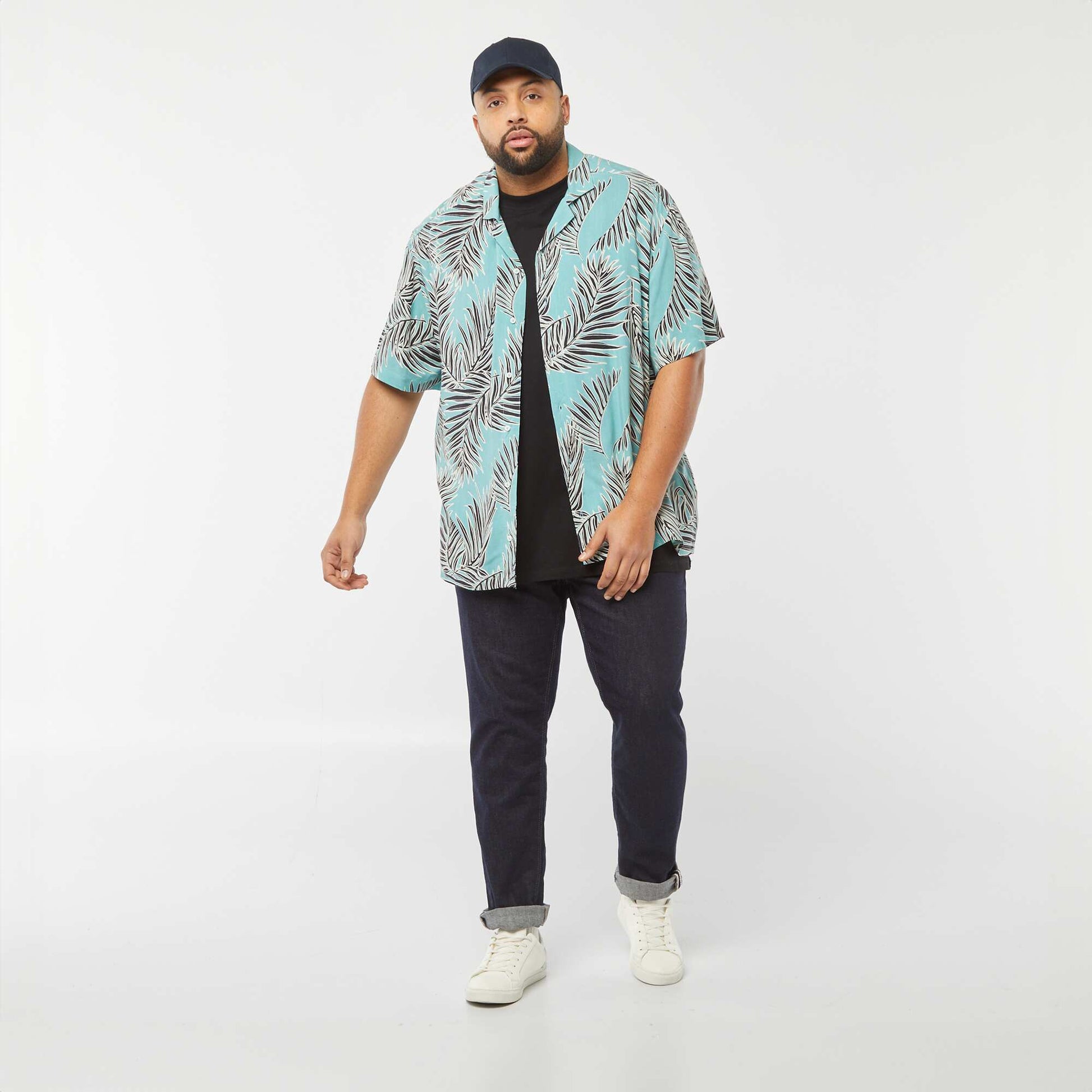 chemise manchzes courtes à motif BLEU