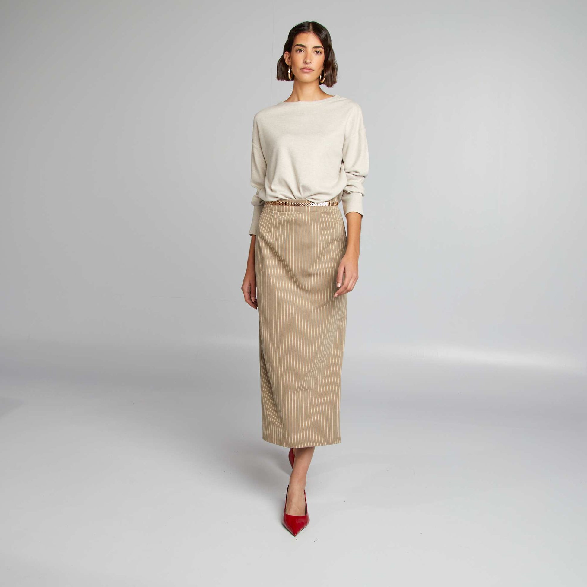 Jupe midi rayée avec fente Beige