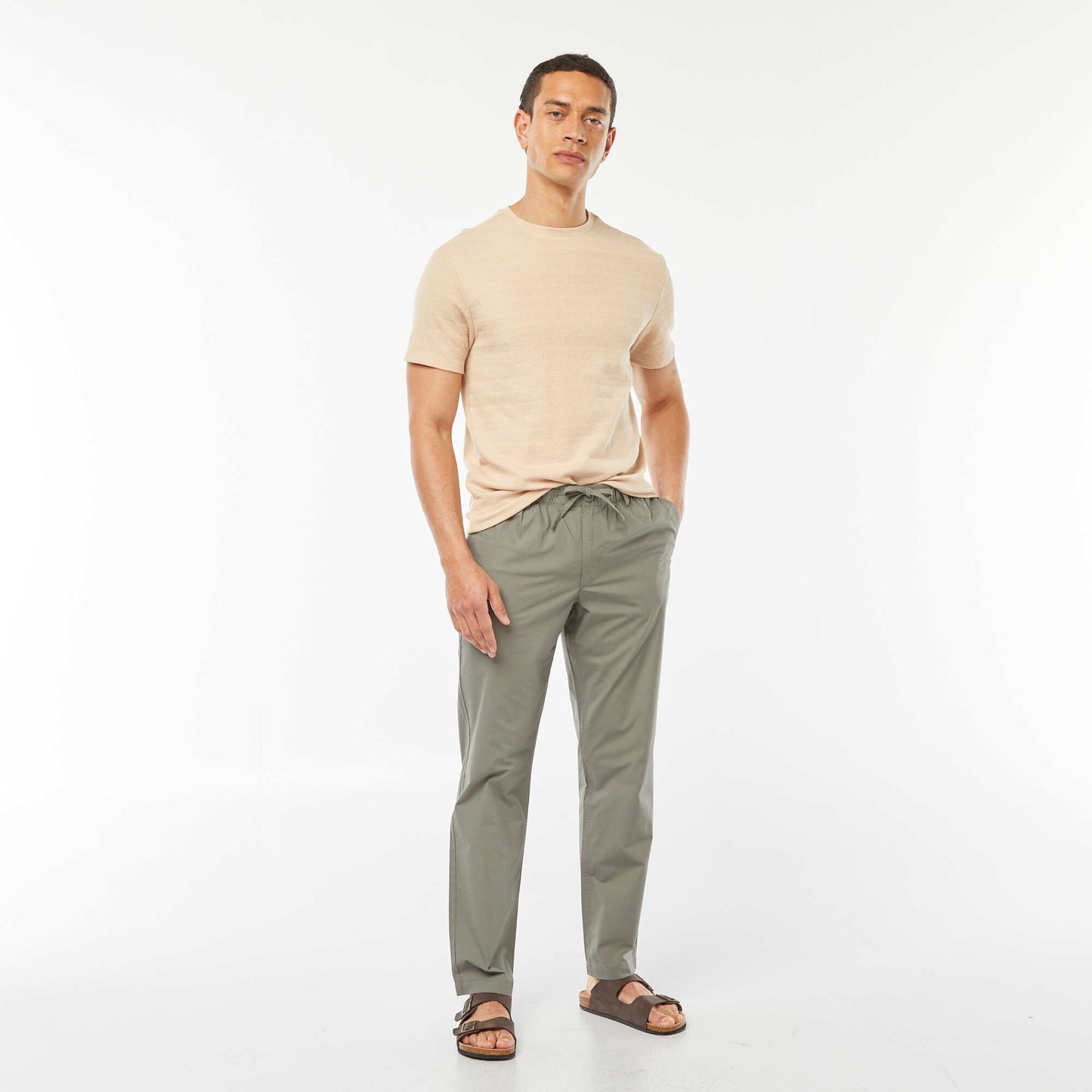 Pantalon droit en popeline craquante VERT