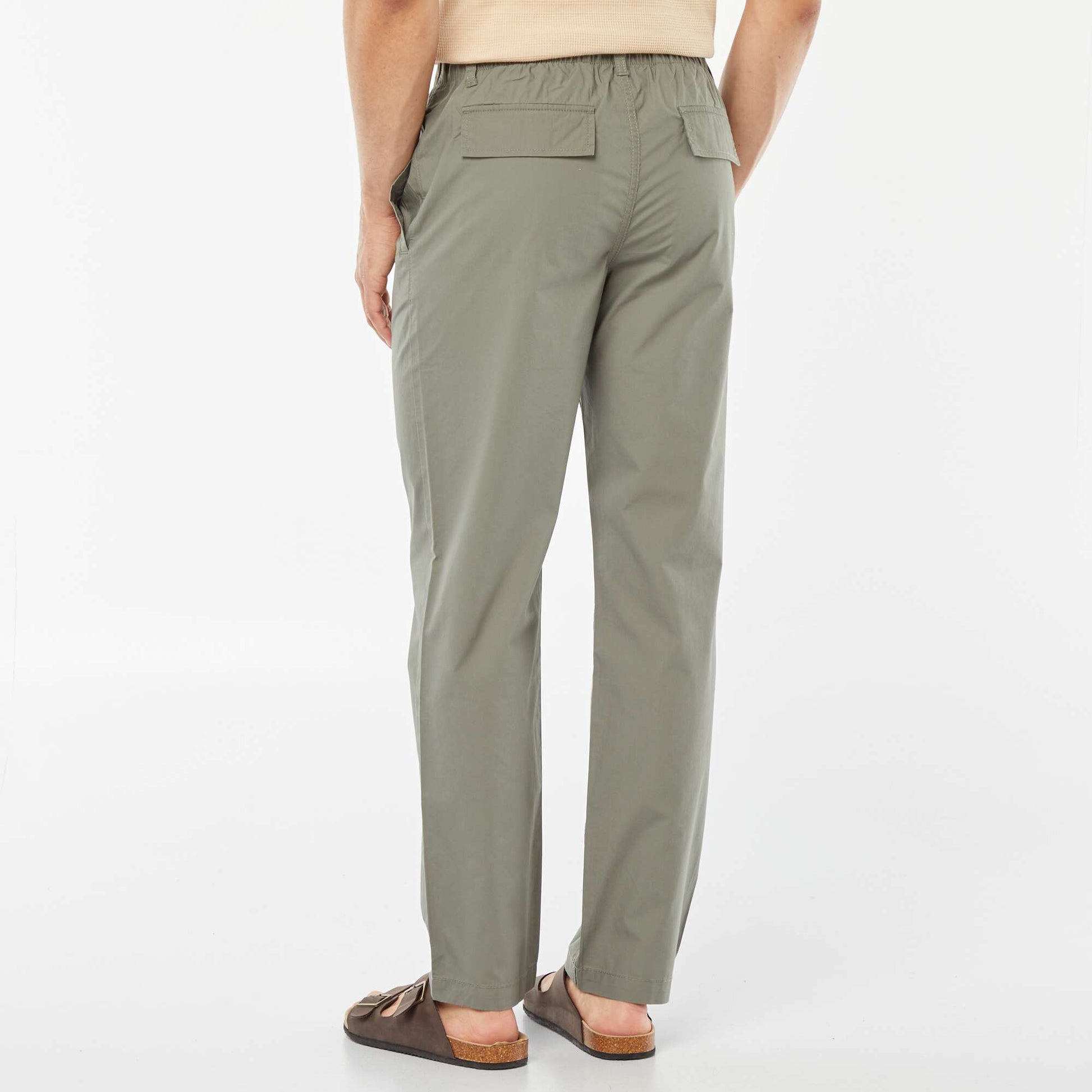 Pantalon droit en popeline craquante VERT