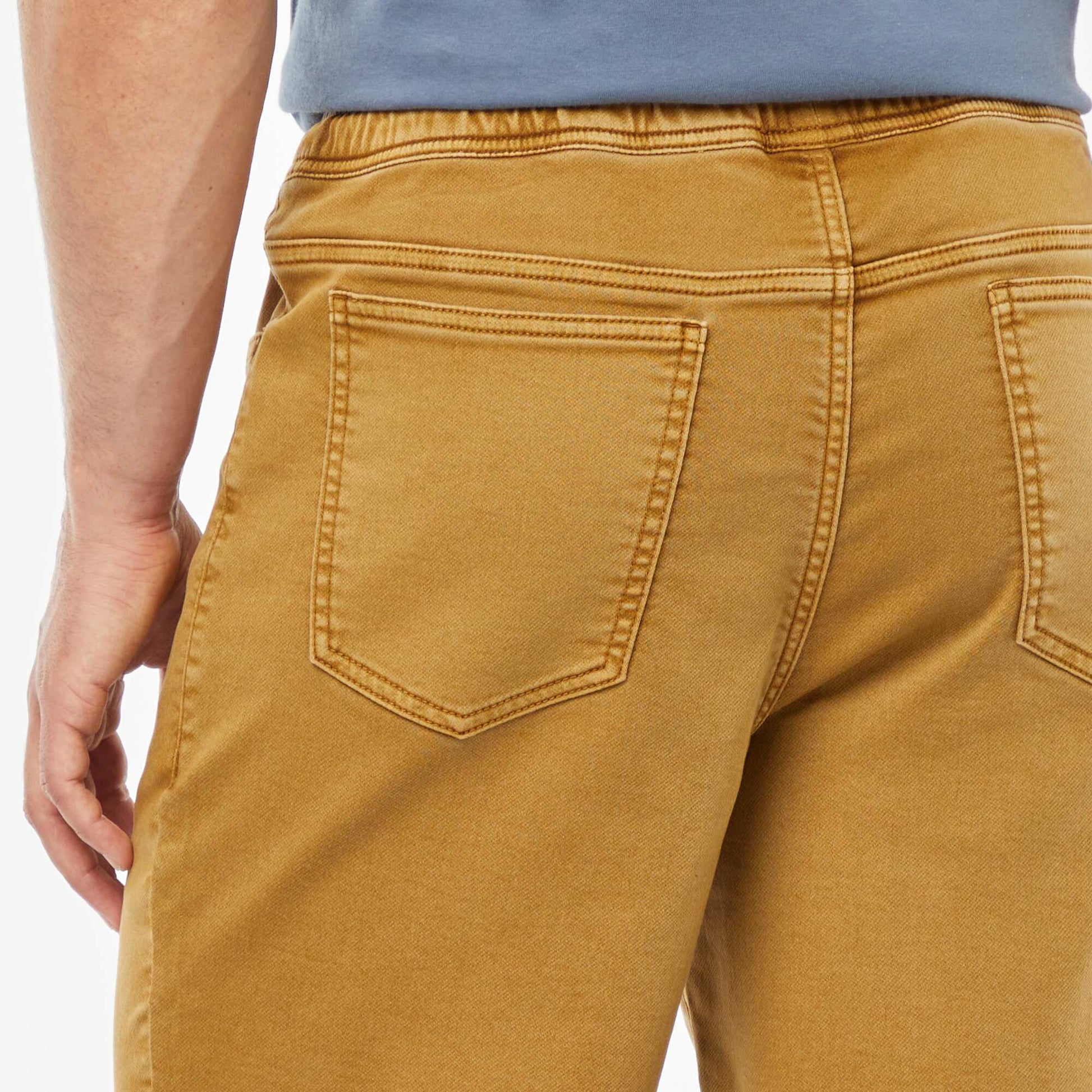 Bermuda uni avec taille élastiquée et cordons de serrage VERT