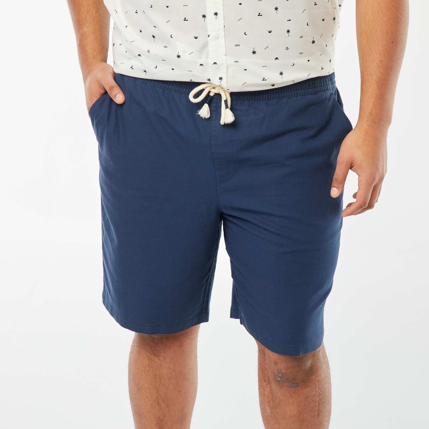 Bermuda léger avec taille élastiquée BLEU