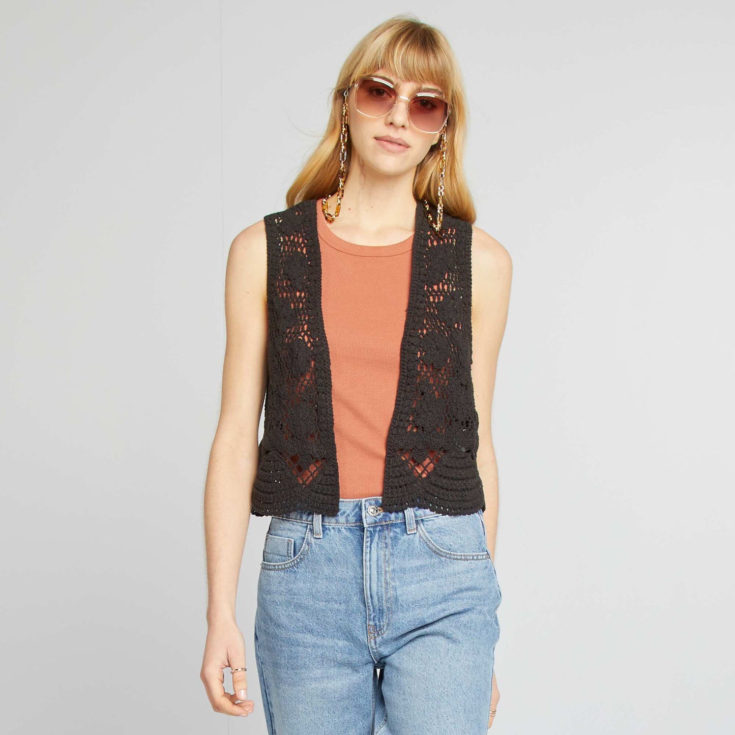 Gilet sans manches en macramé NOIR