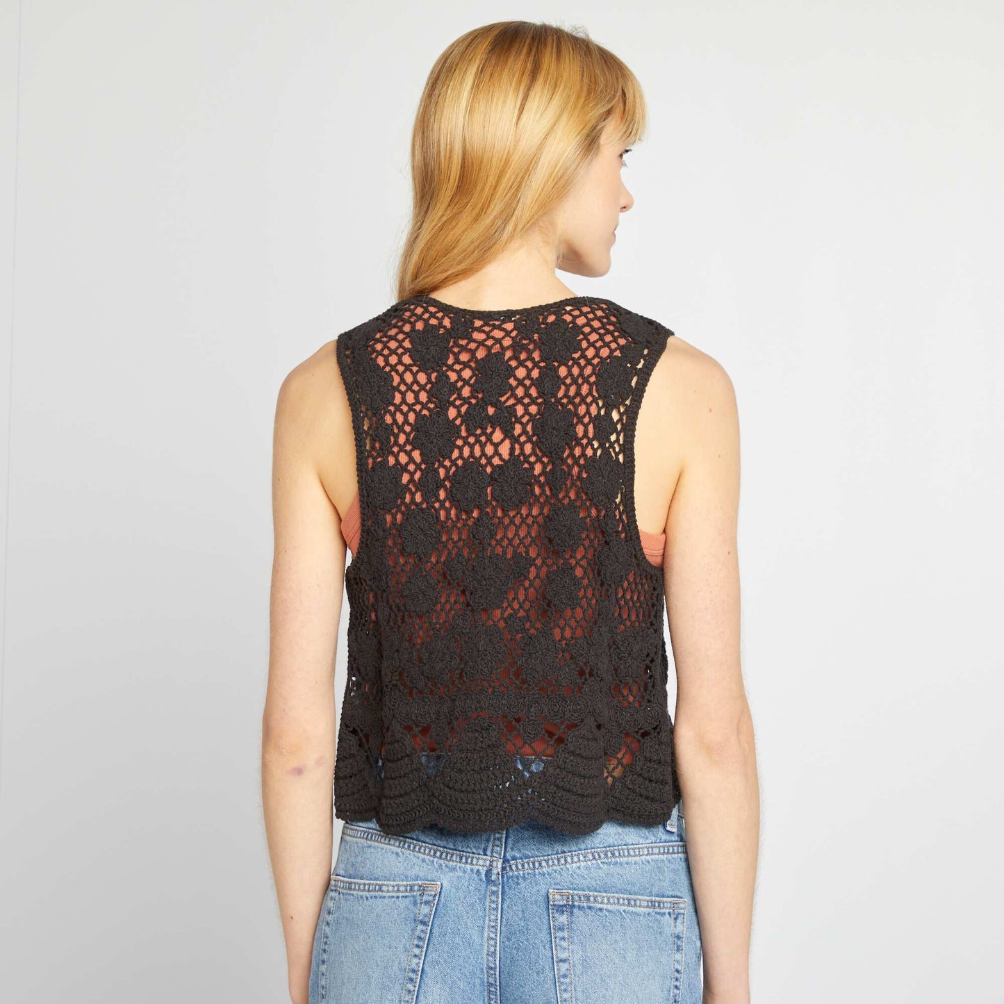 Gilet sans manches en macramé NOIR