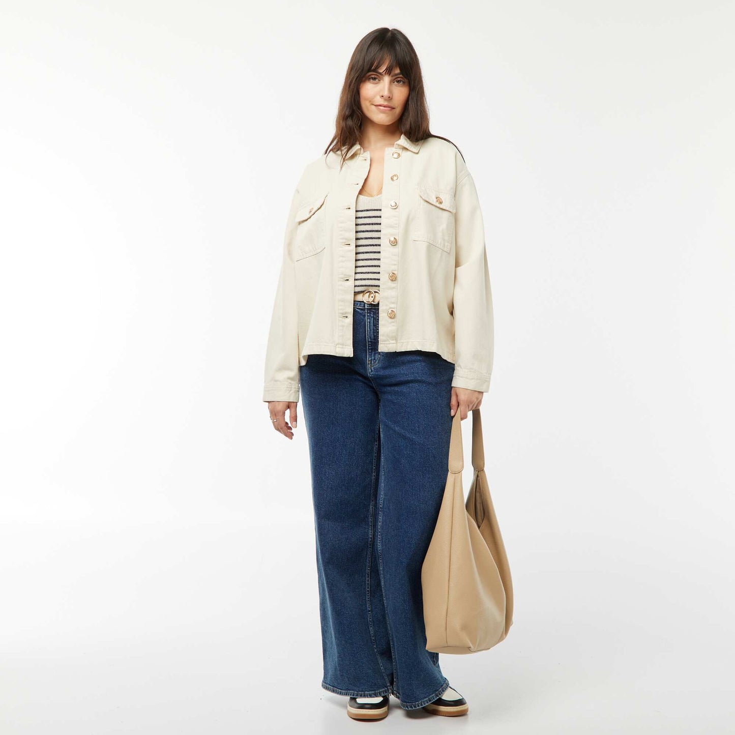 Veste en jean avec ouverture boutonnée dorée BLANC