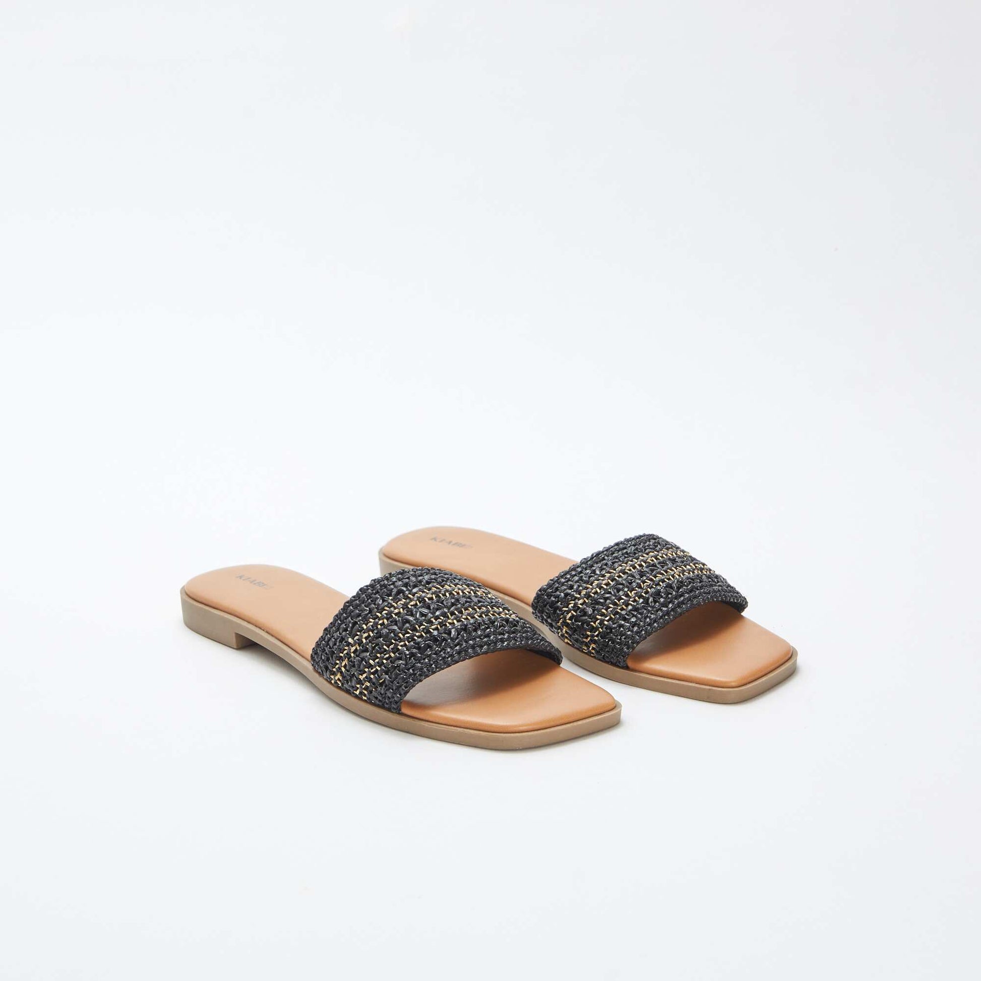 Mules plates avec bride type paille NOIR
