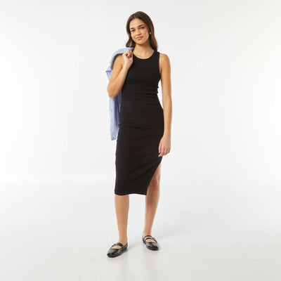 Robe longue moulante en maille côtelée sans manche moulante NOIR