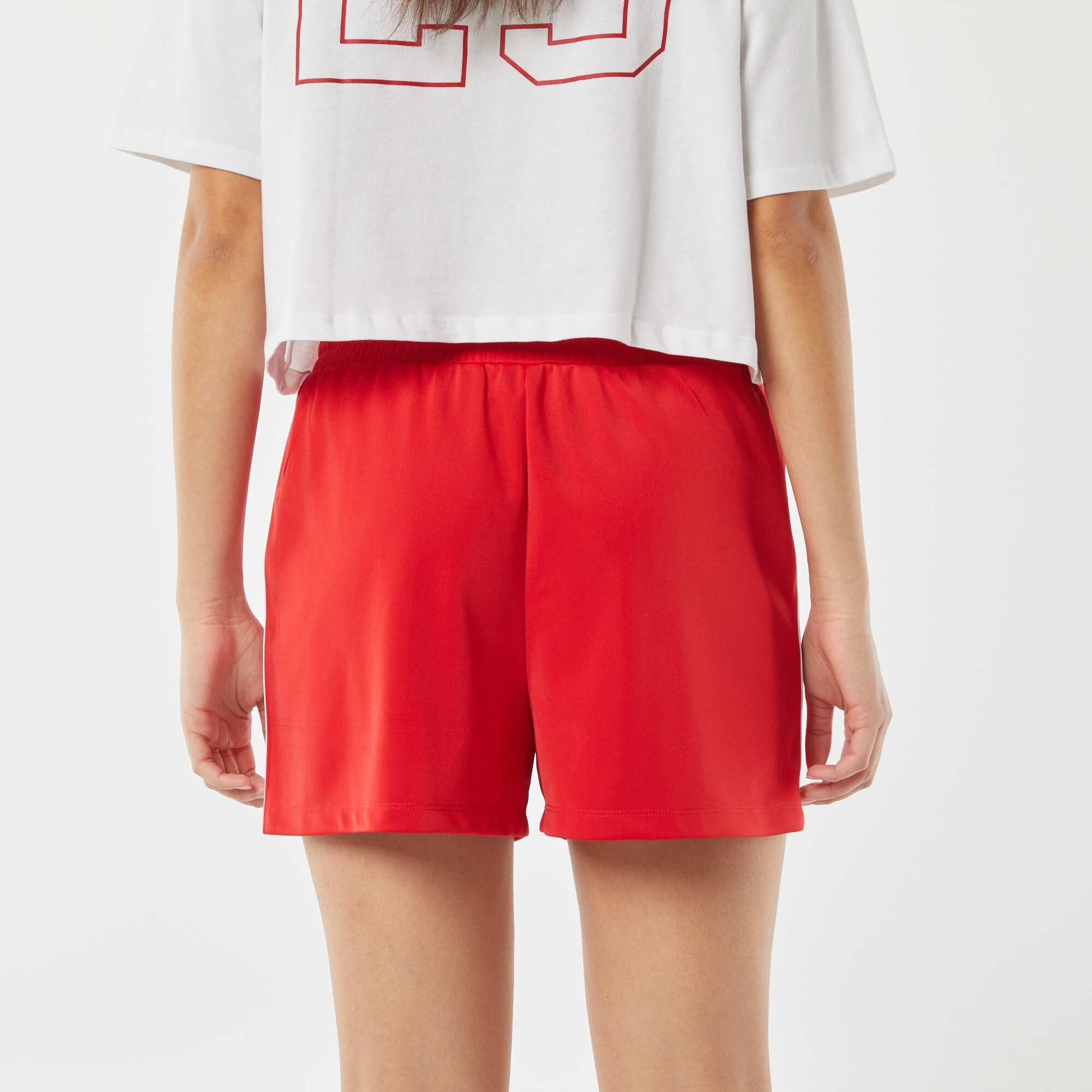 Short de sport uni ROUGE