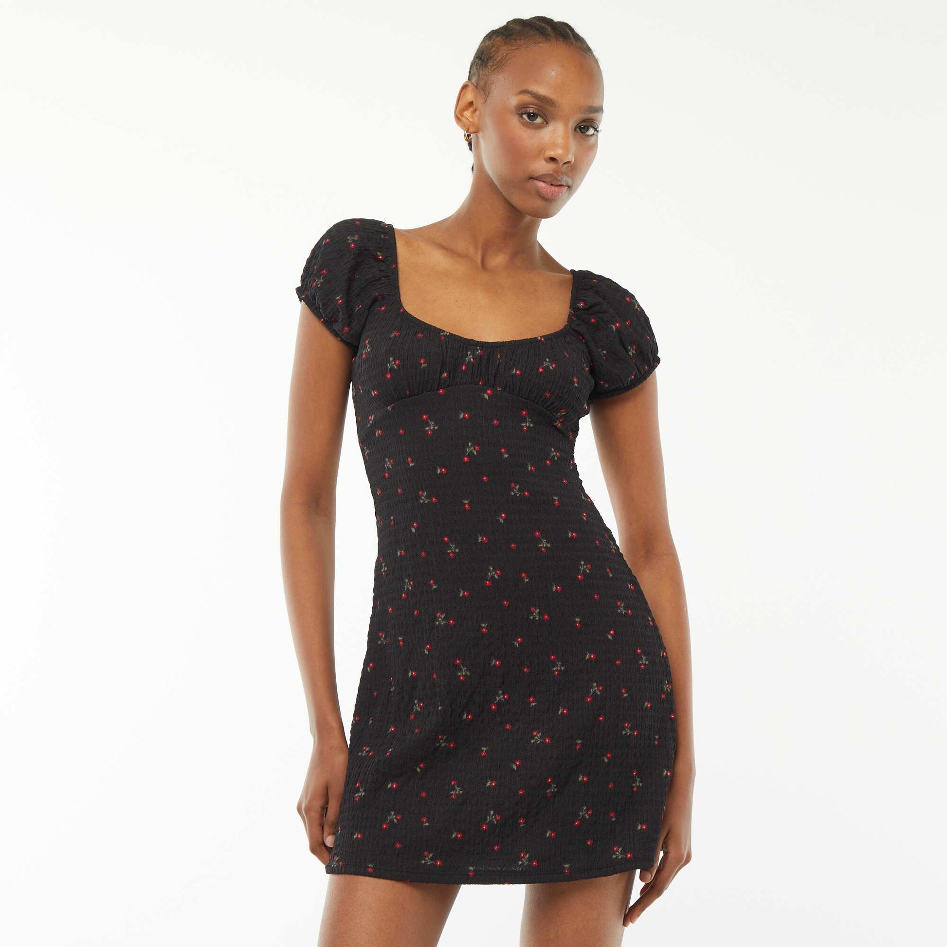 Robe courte en matière gaufrée à manches courtes NOIR FLEURI