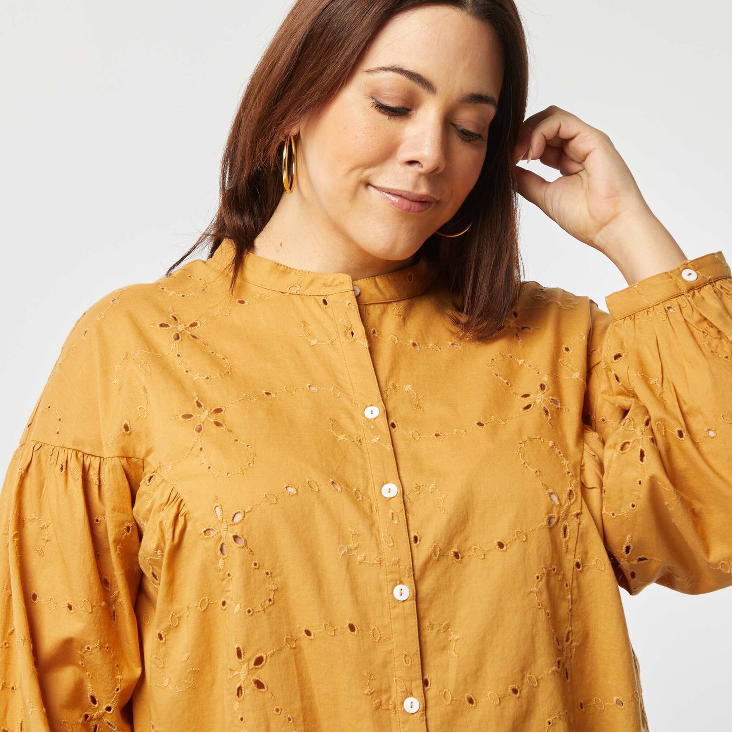 Blouse en broderie anglaise MOUTARDE