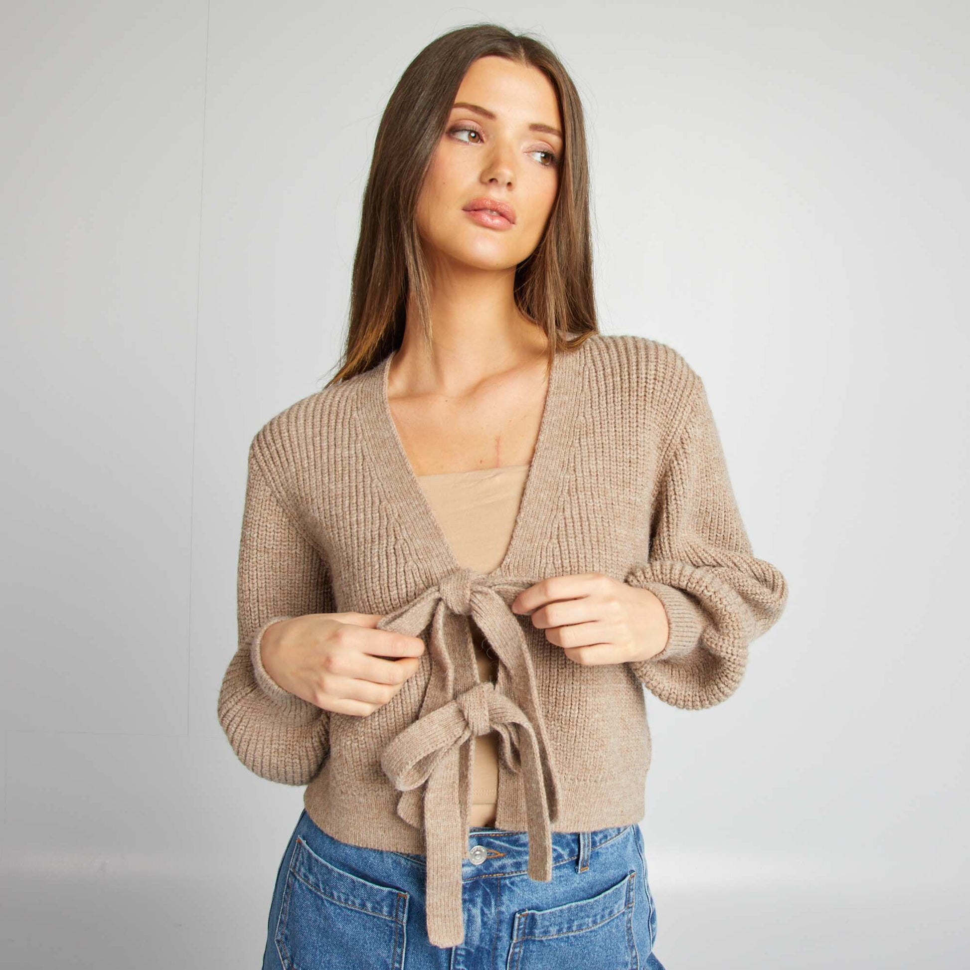 Gilet en maille grosse jauge à liens MARRON