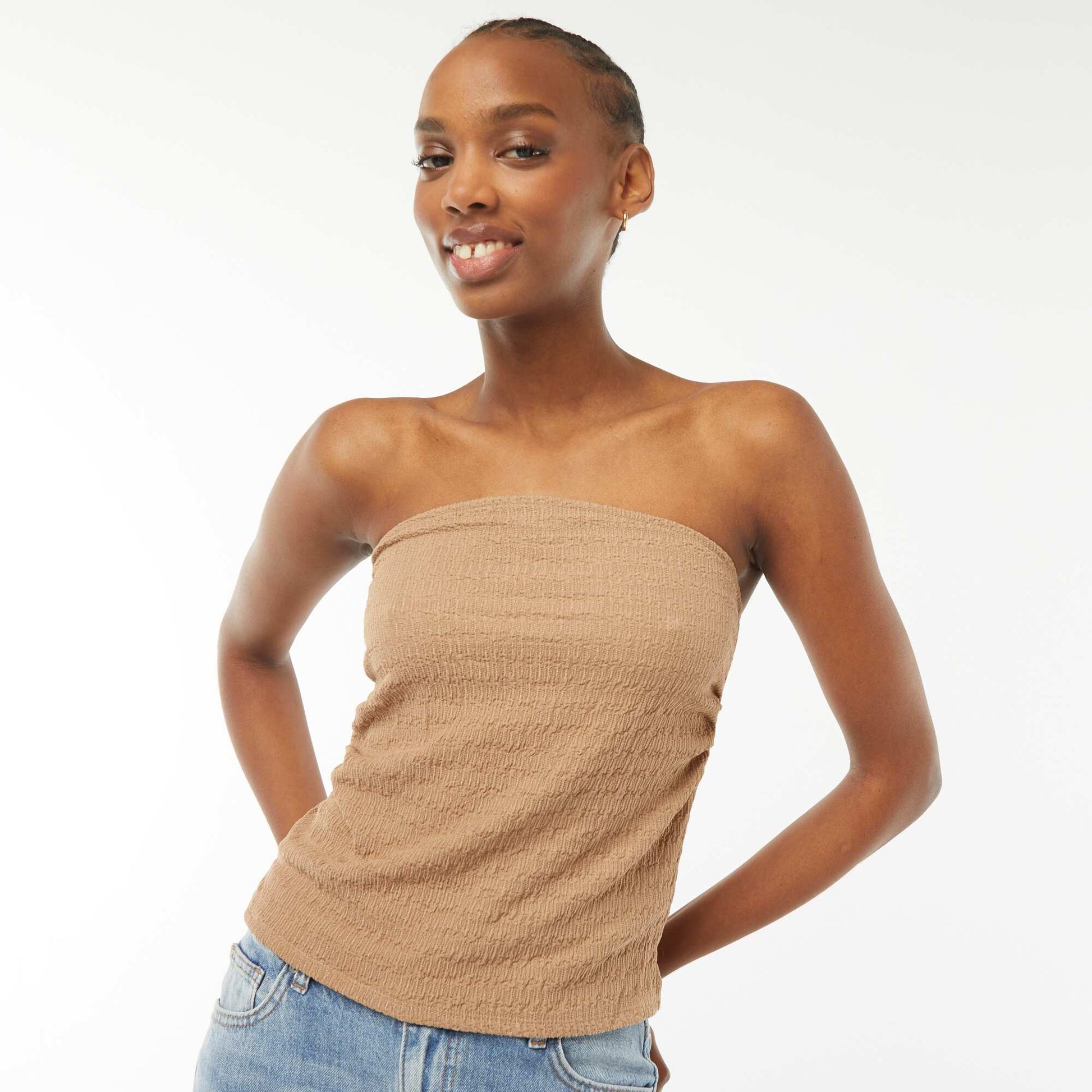 T-shirt bandeau uni en matière crêpée BEIGE
