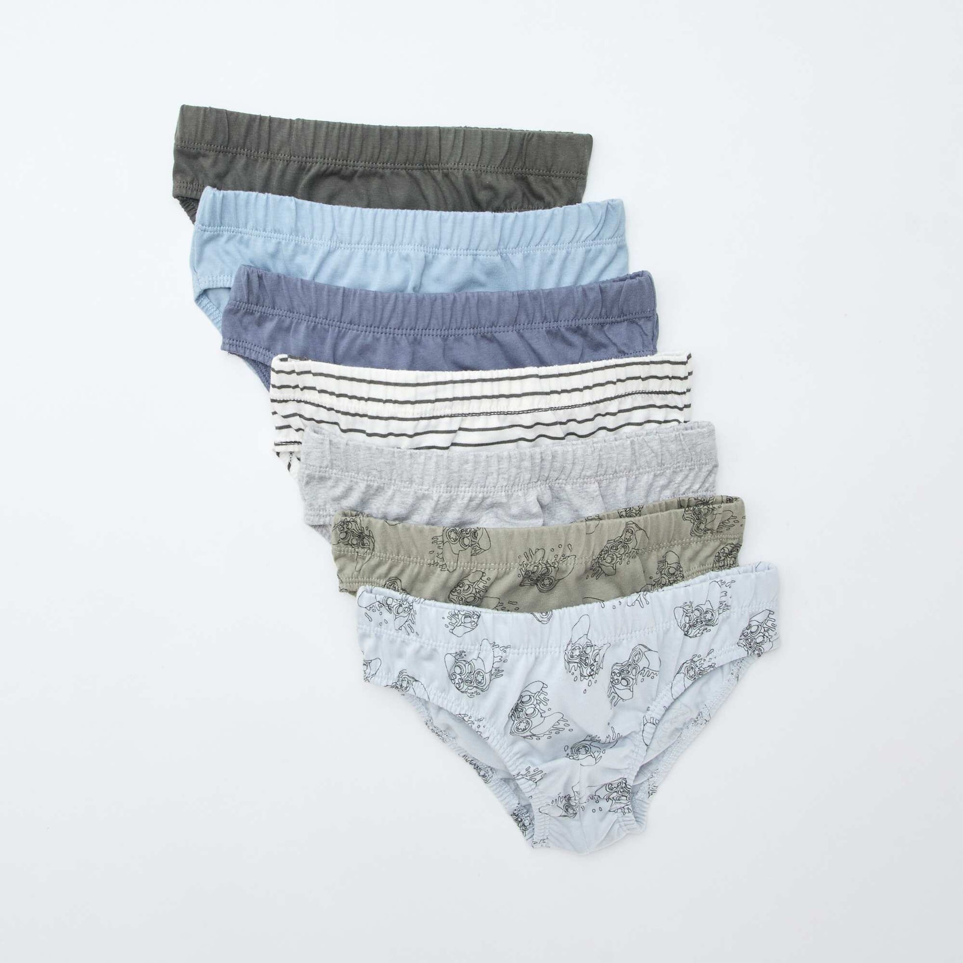 Lot de 7 slips à imprimés GRIS
