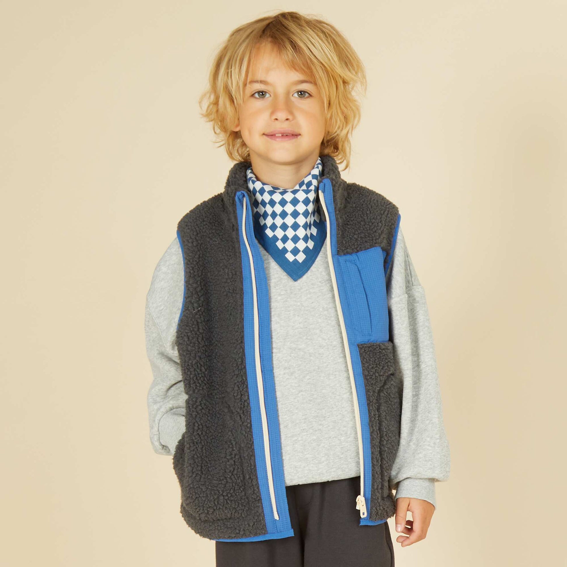 Gilet sans manches avec effet moutonné GRIS
