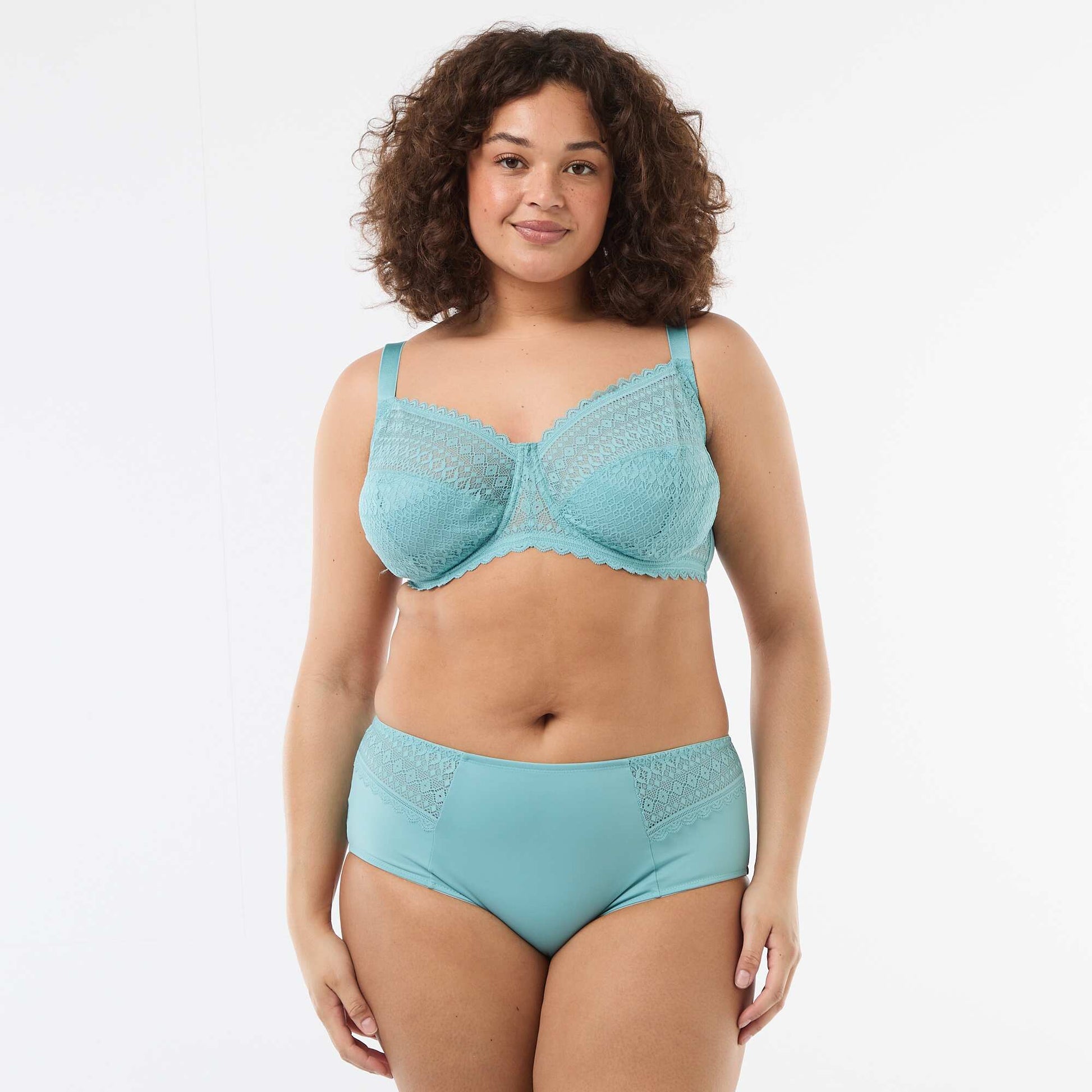 Culotte satinée avec dentelle BLEU