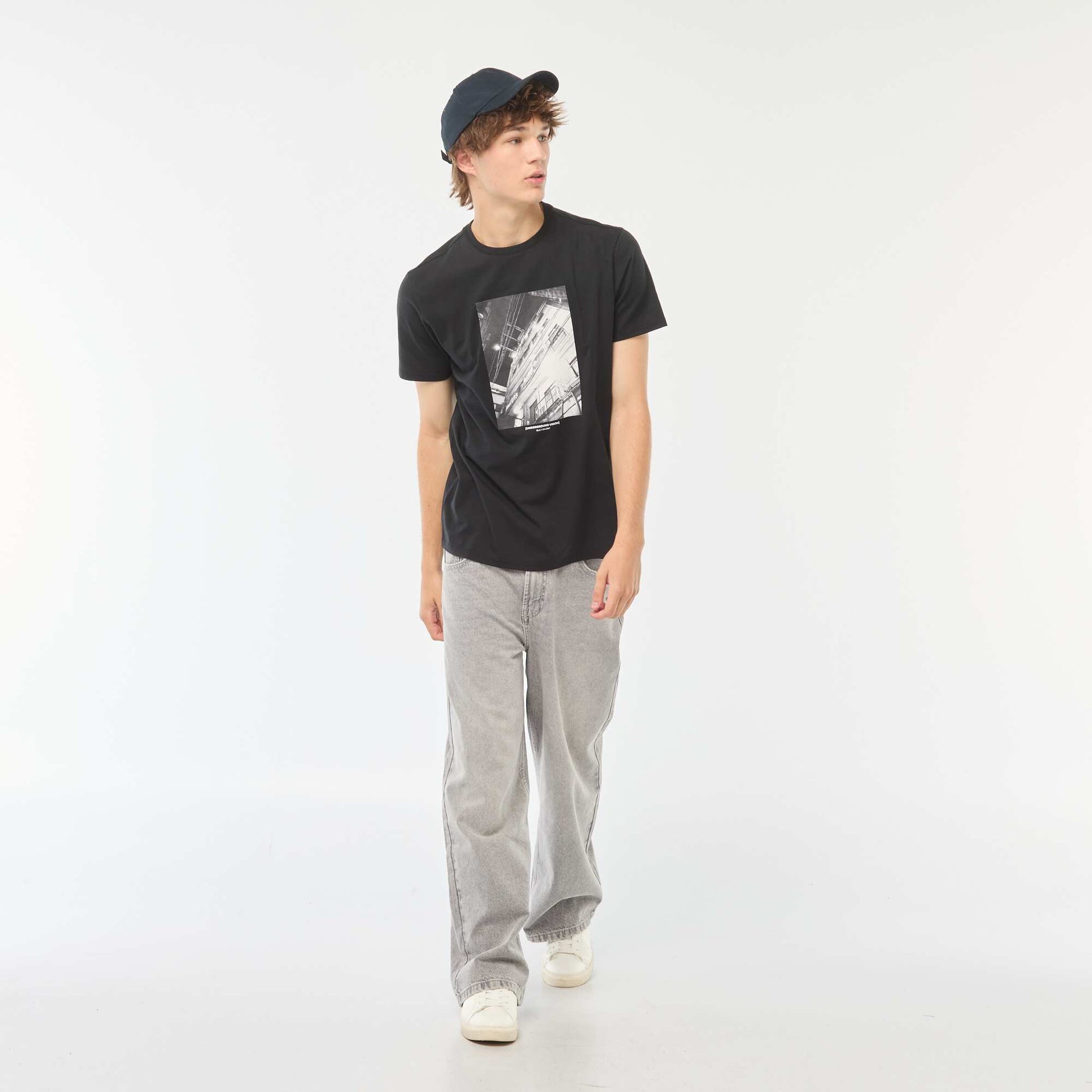 Tee-shirt imprimé à manches courtes NOIR