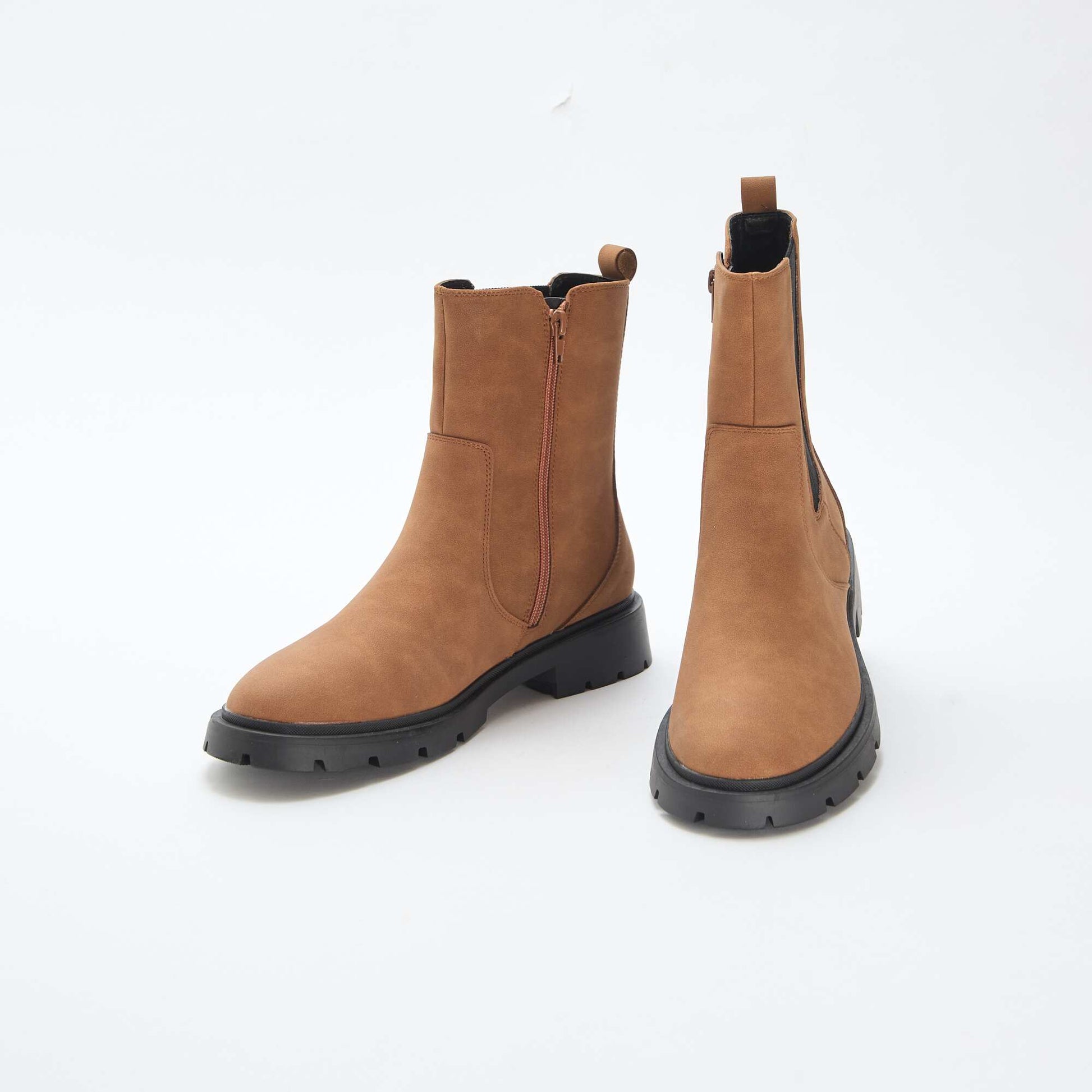 Boots modèle ajusté en simili avec soufflets élastiques MARRON