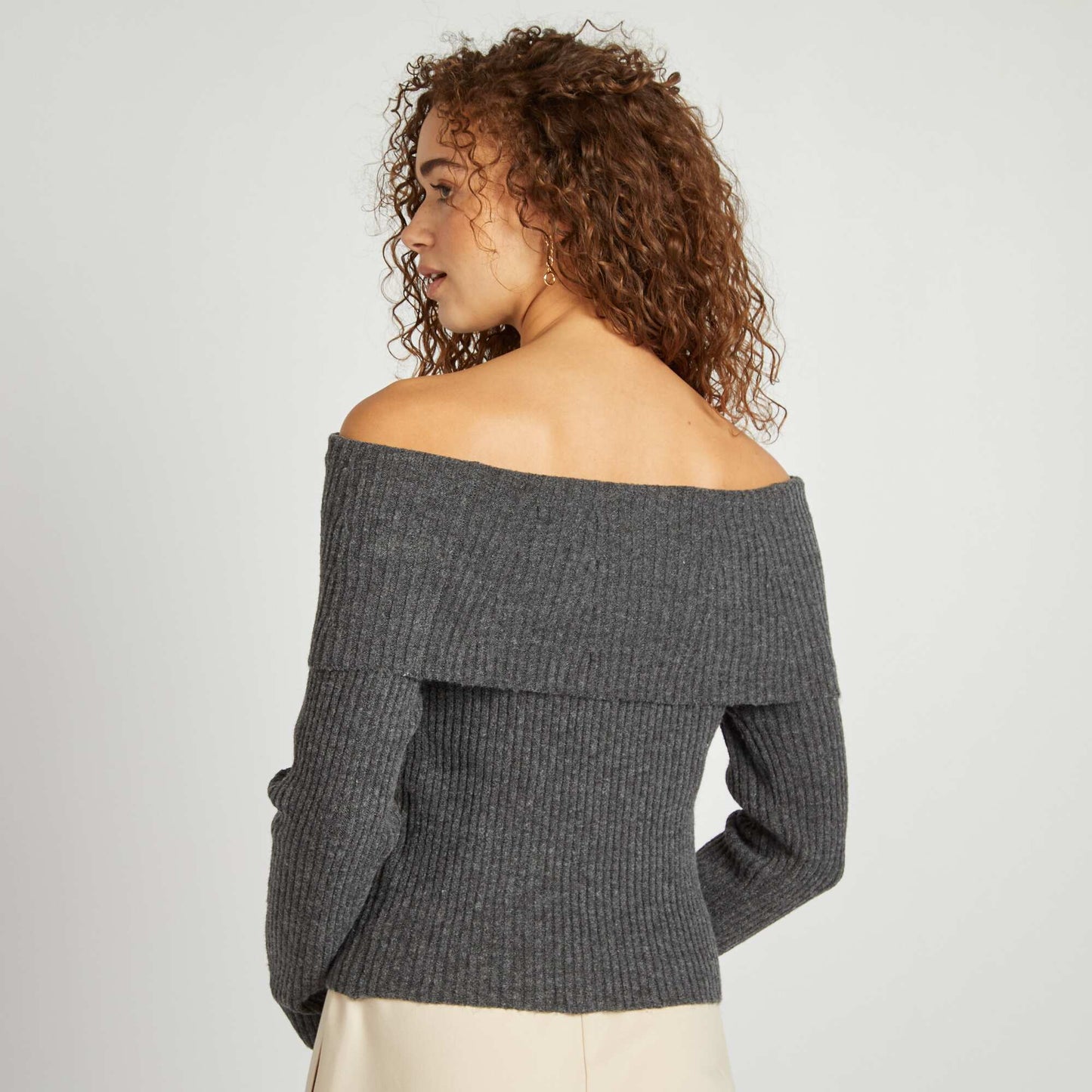 Pull côtelé col bardot GRIS