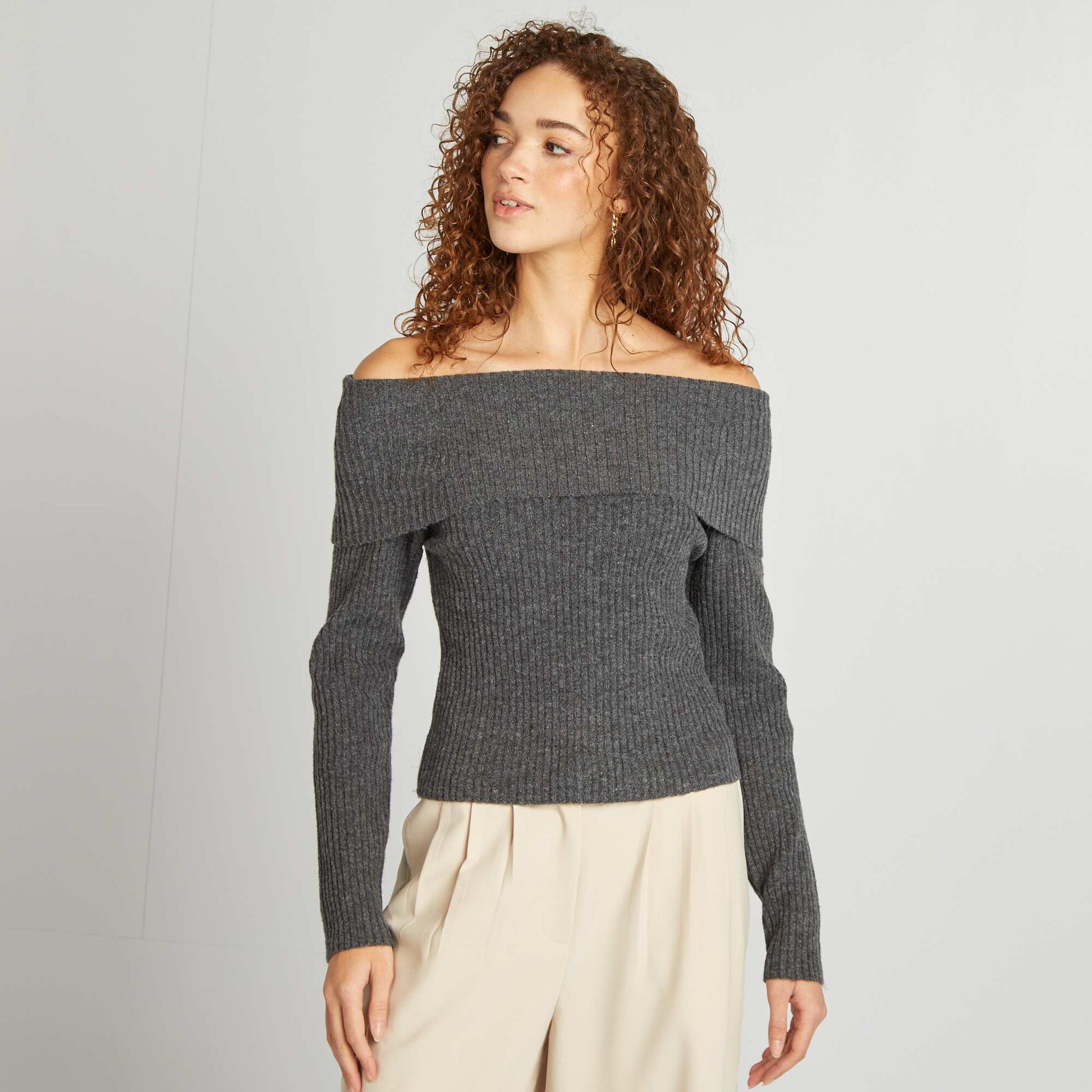 Pull côtelé col bardot GRIS