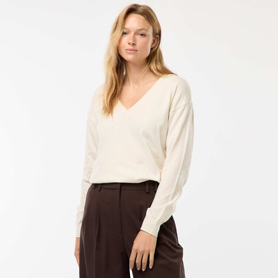 Pull en maille fine col V BLANC
