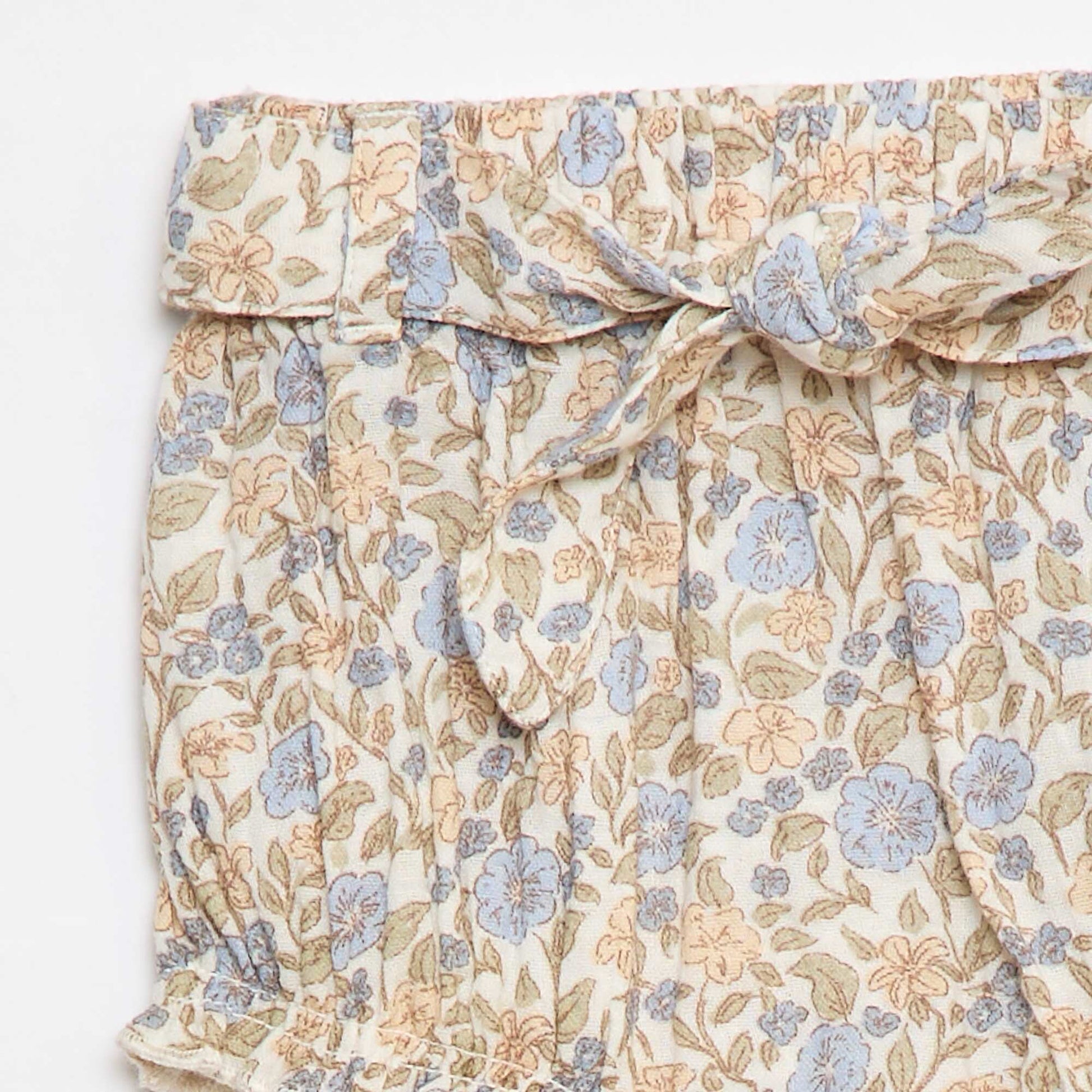 Short à taille élastiquée avec ceinture à nouer BLANC