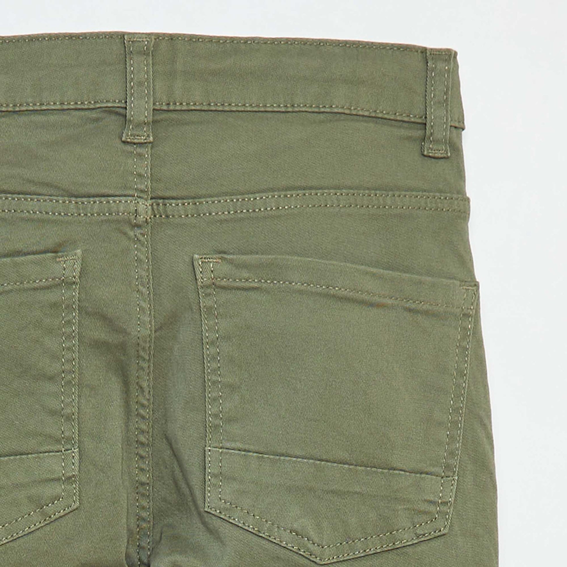 Pantalon Skinny / coupe très ajustée 5 poches VERT