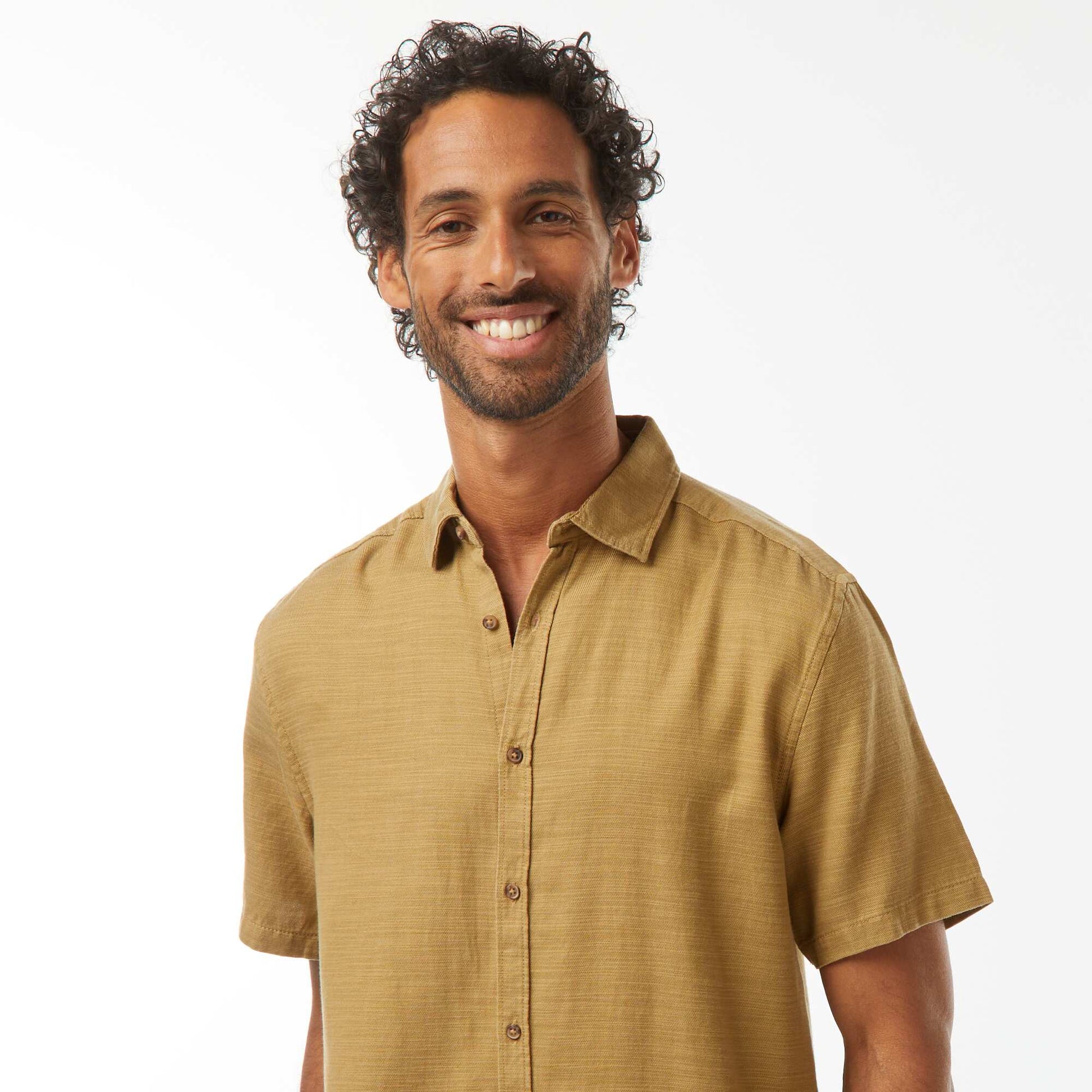 Chemise manches courtes unies VERT
