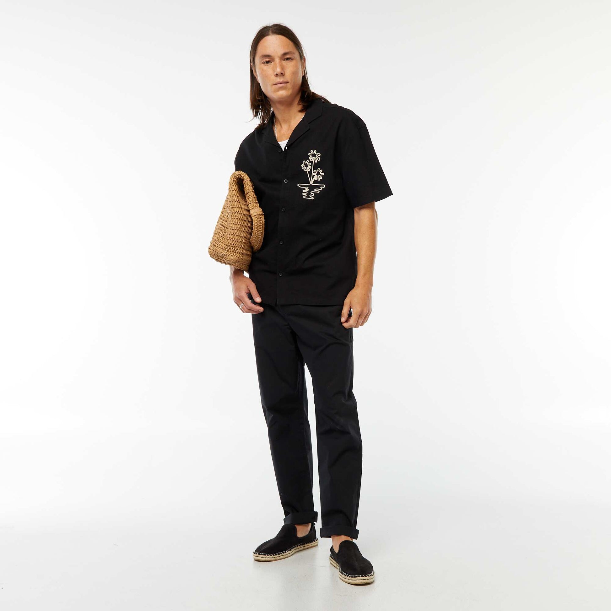 Chemise en lin mélangé à manches courtes et avec broderies NOIR