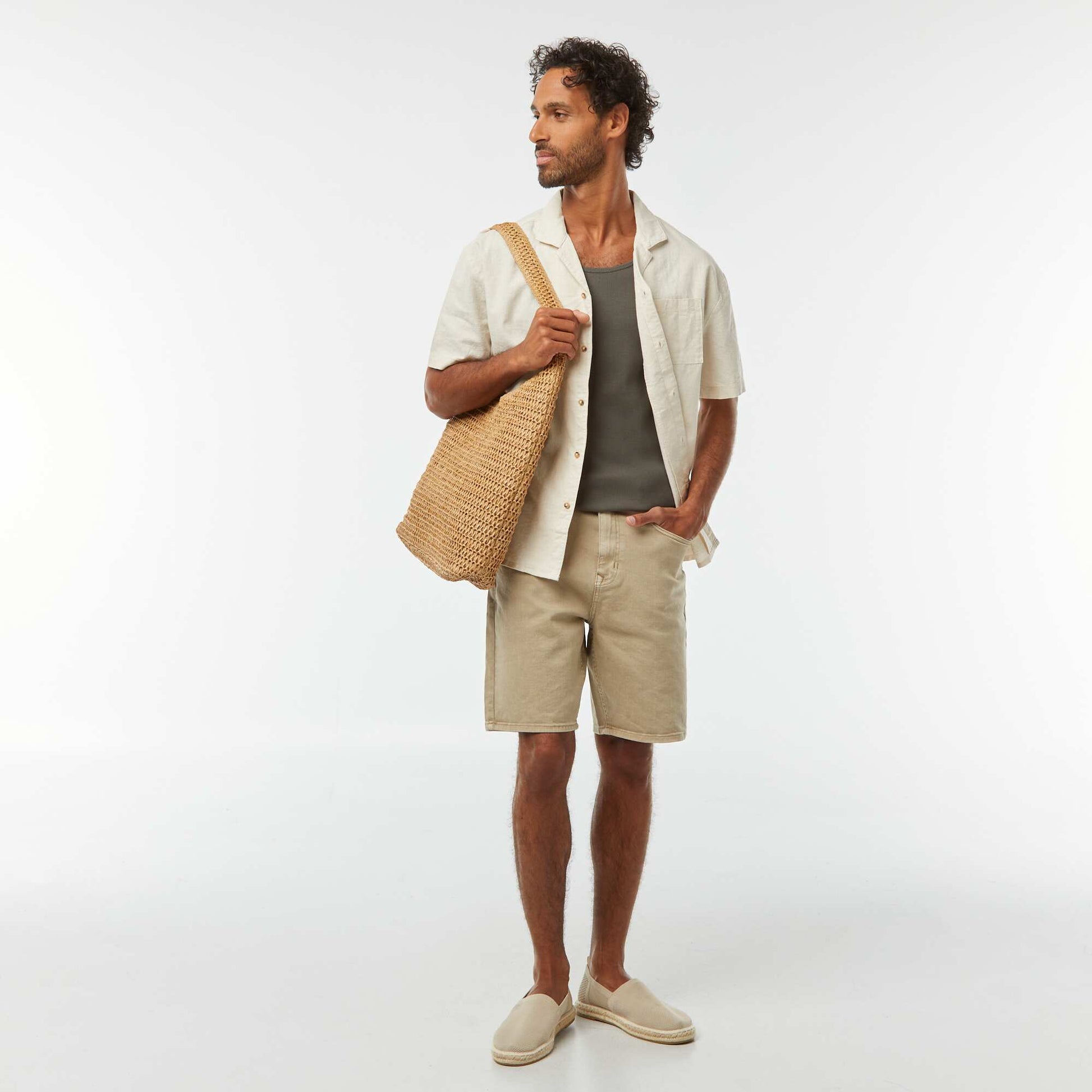 Chemise manches courtes avec poche poitrine BEIGE