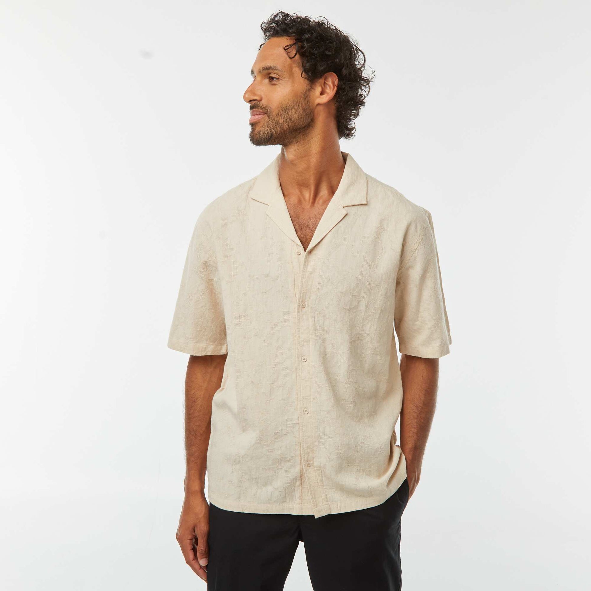 Chemise manches courtes avec broderies BEIGE