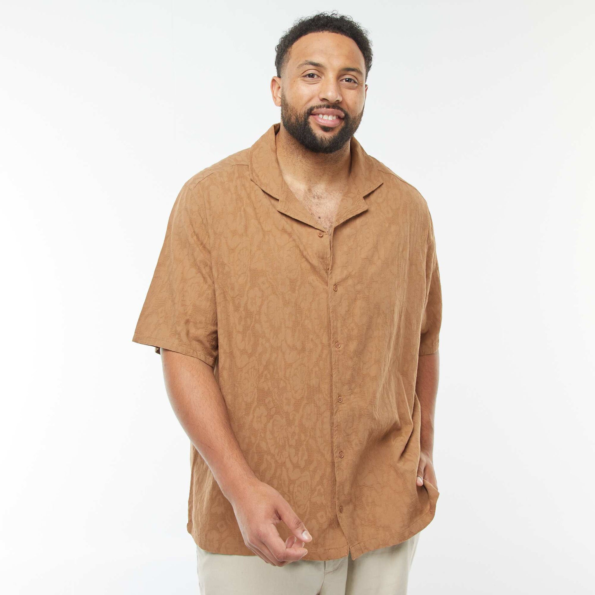 Chemise manches courtes avec broderies BEIGE