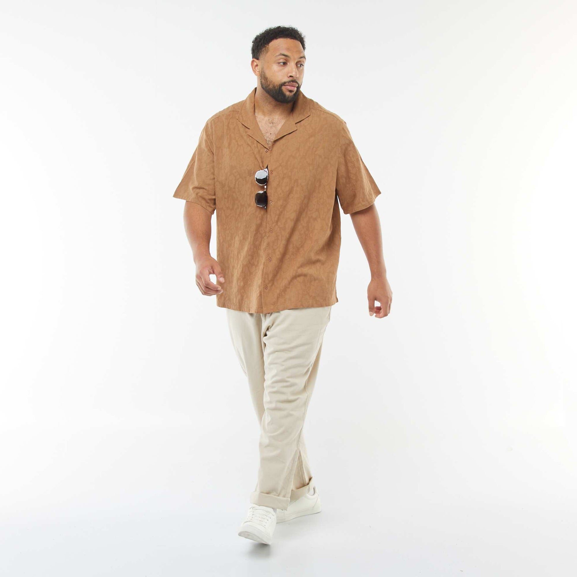 Chemise manches courtes avec broderies BEIGE