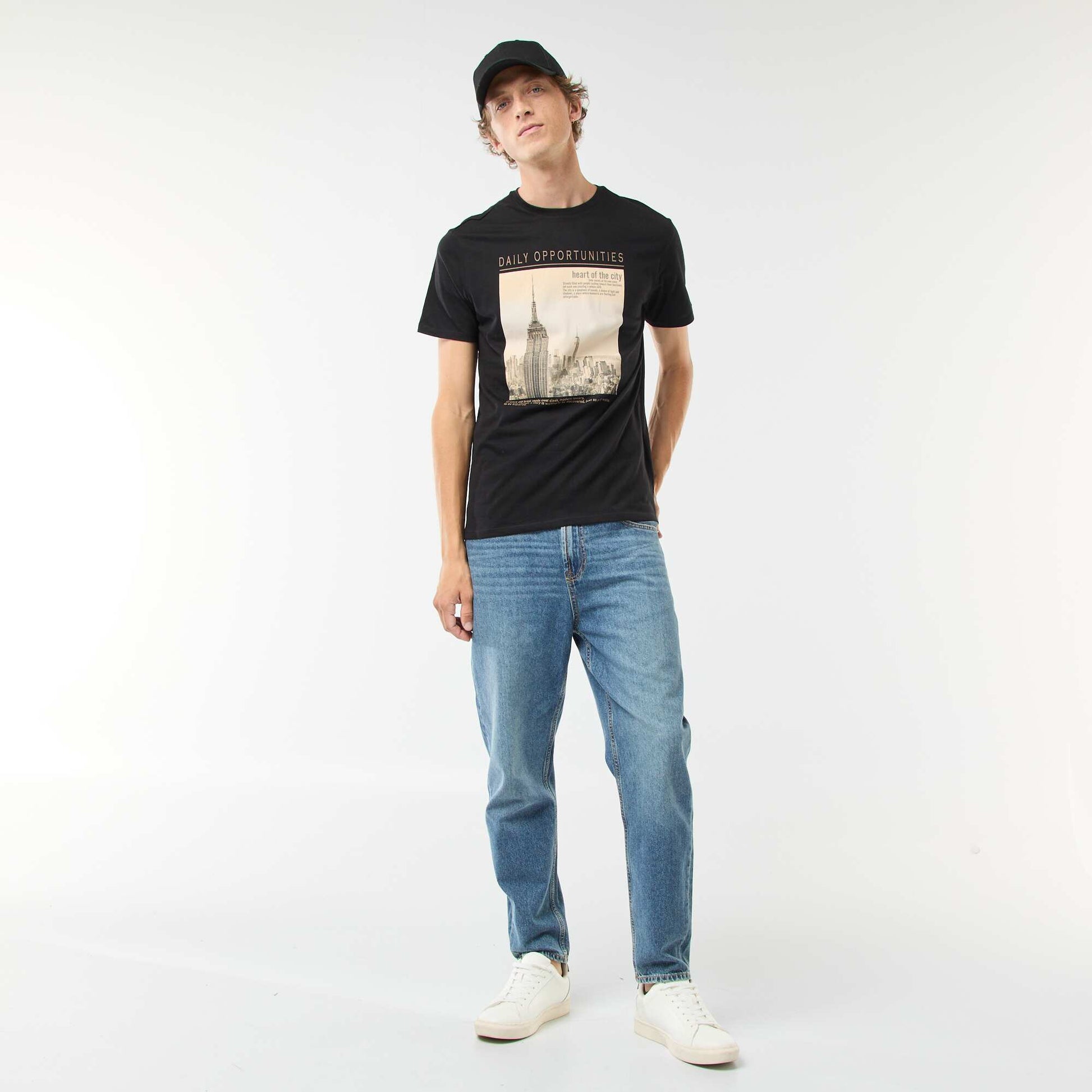 Tee-shirt manches courtes imprimé NOIR