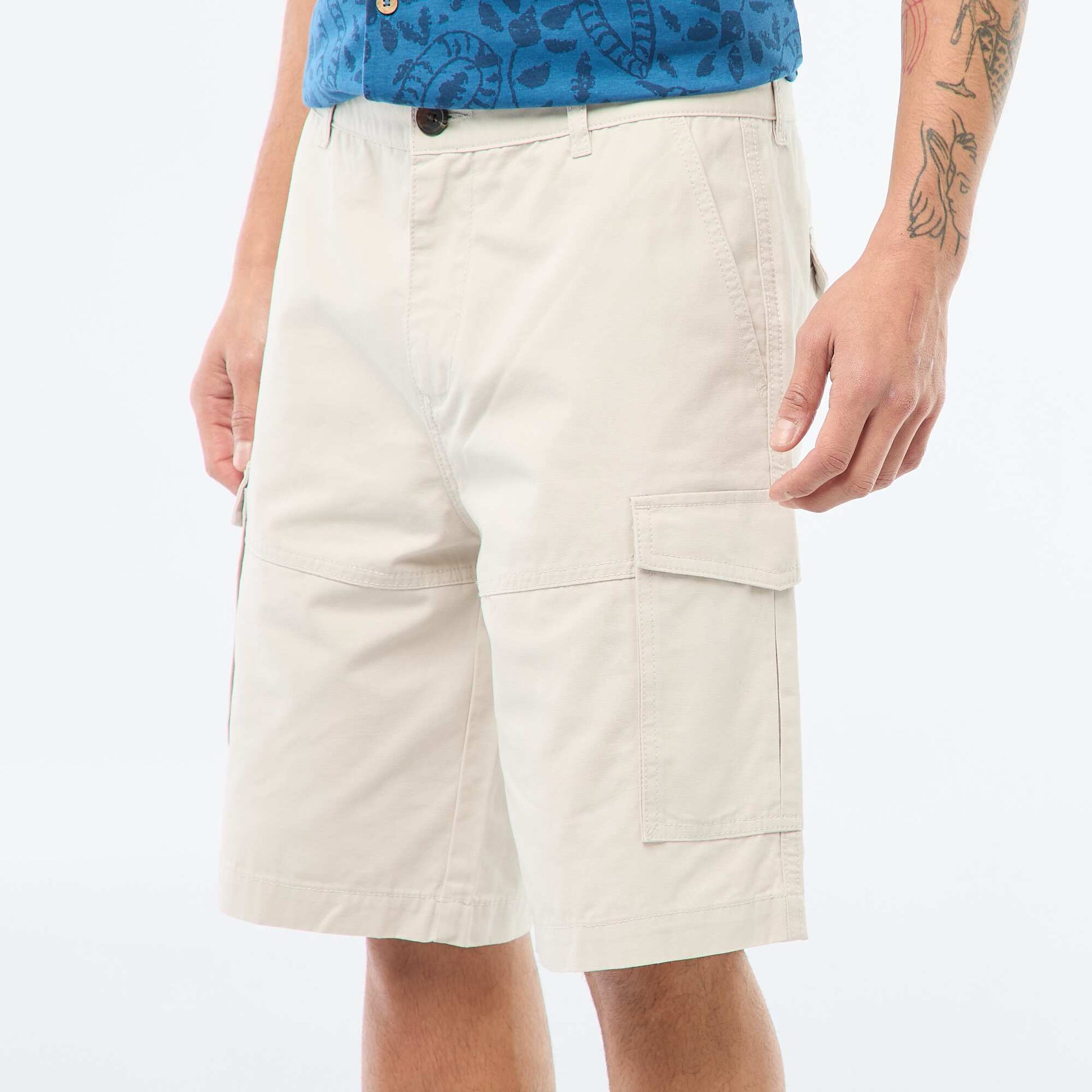 Bermuda chino en twill uni multipoches GRIS