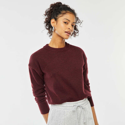 Pull crop top en maille douce BORDEAUX