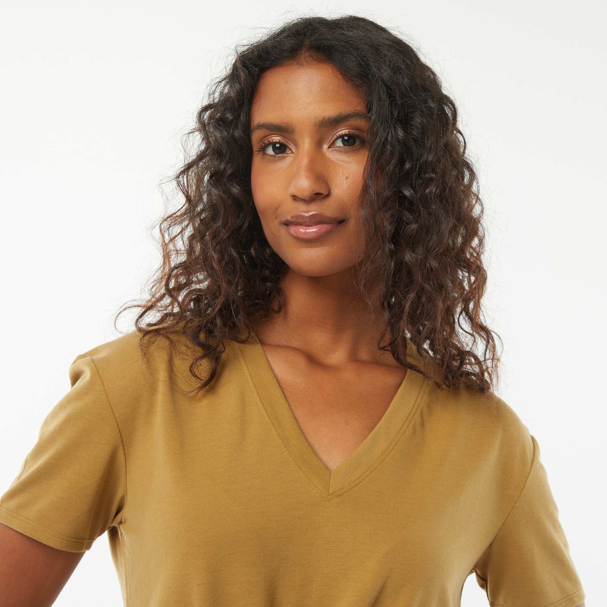 Tee-shirt manches courtes avec encolure en V VERT