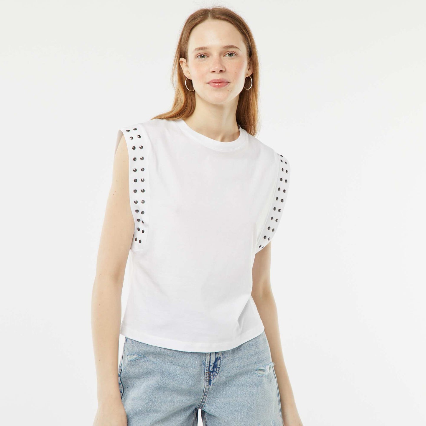 T-shirt sans manches avec emmanchures cloutées BLANC